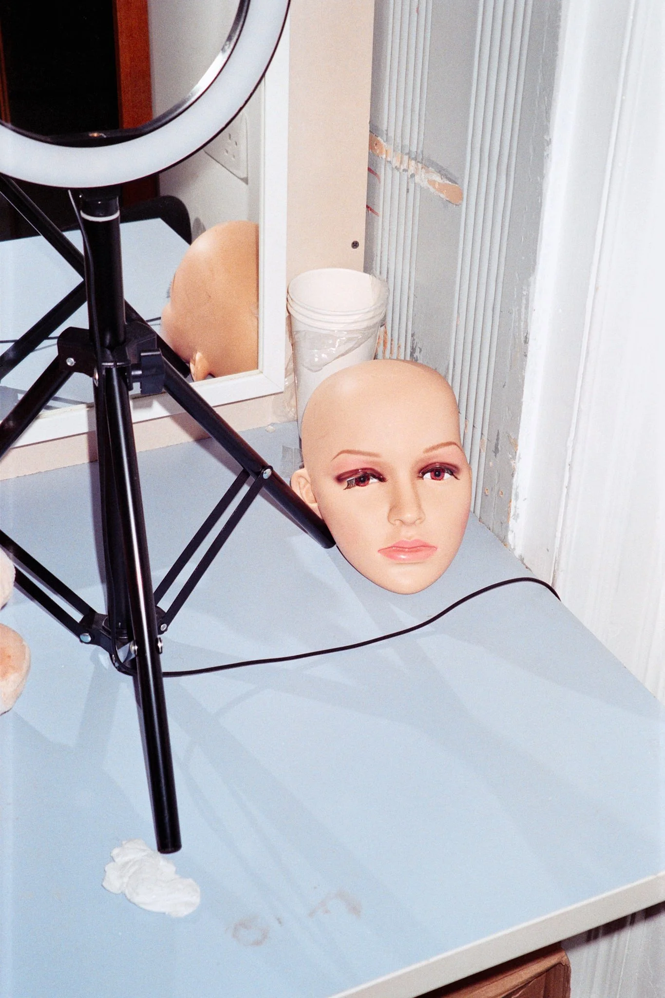 Kris&Head WEB.jpg