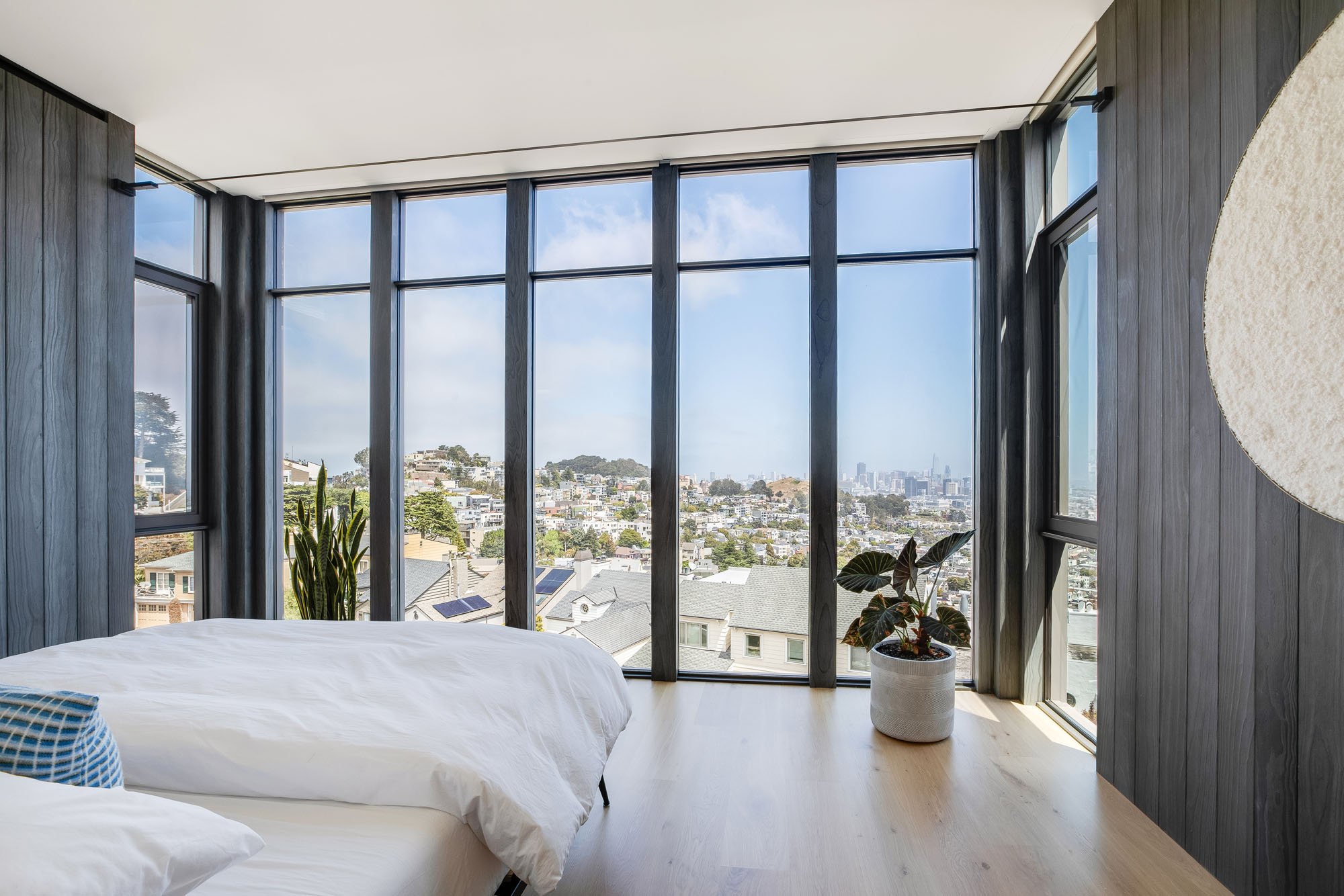 Q Owners bedroom.jpg