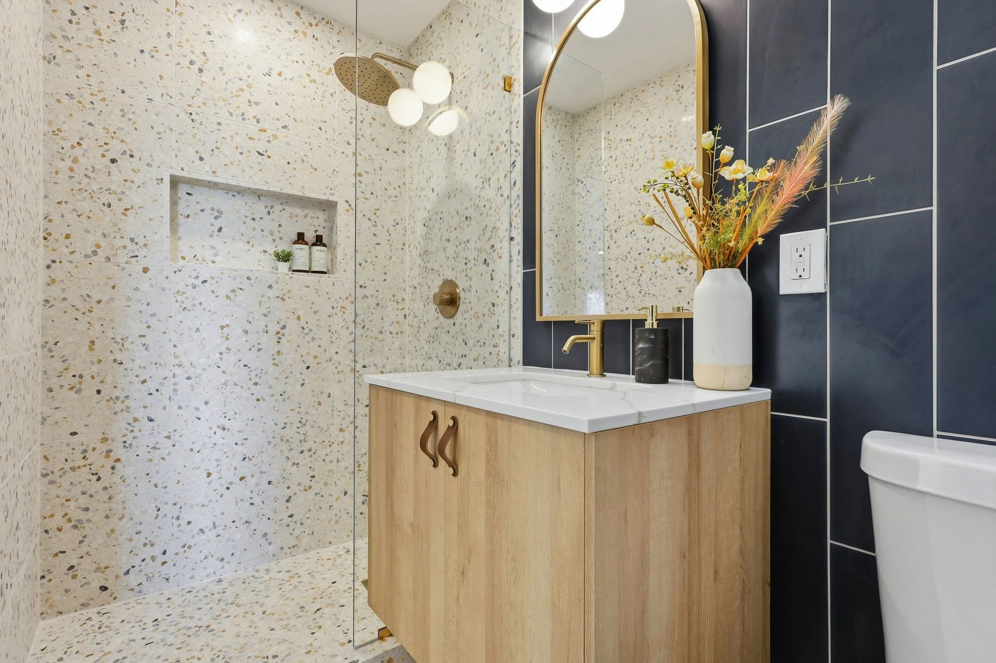 Hallway Bathroom Vanity & Shower 75 Knollview Way