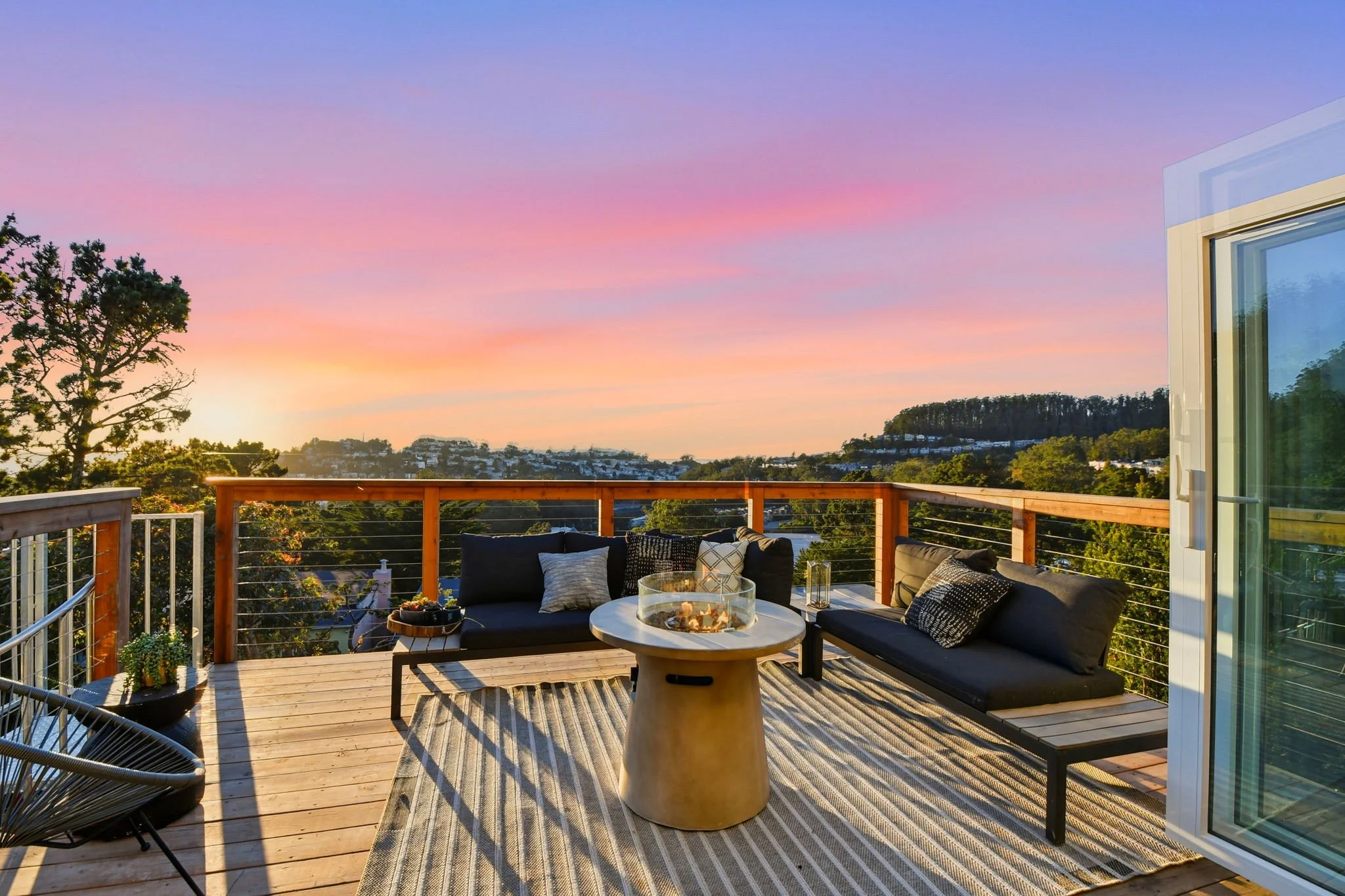 Second angle sunset view from back deck 75 Knollview Way