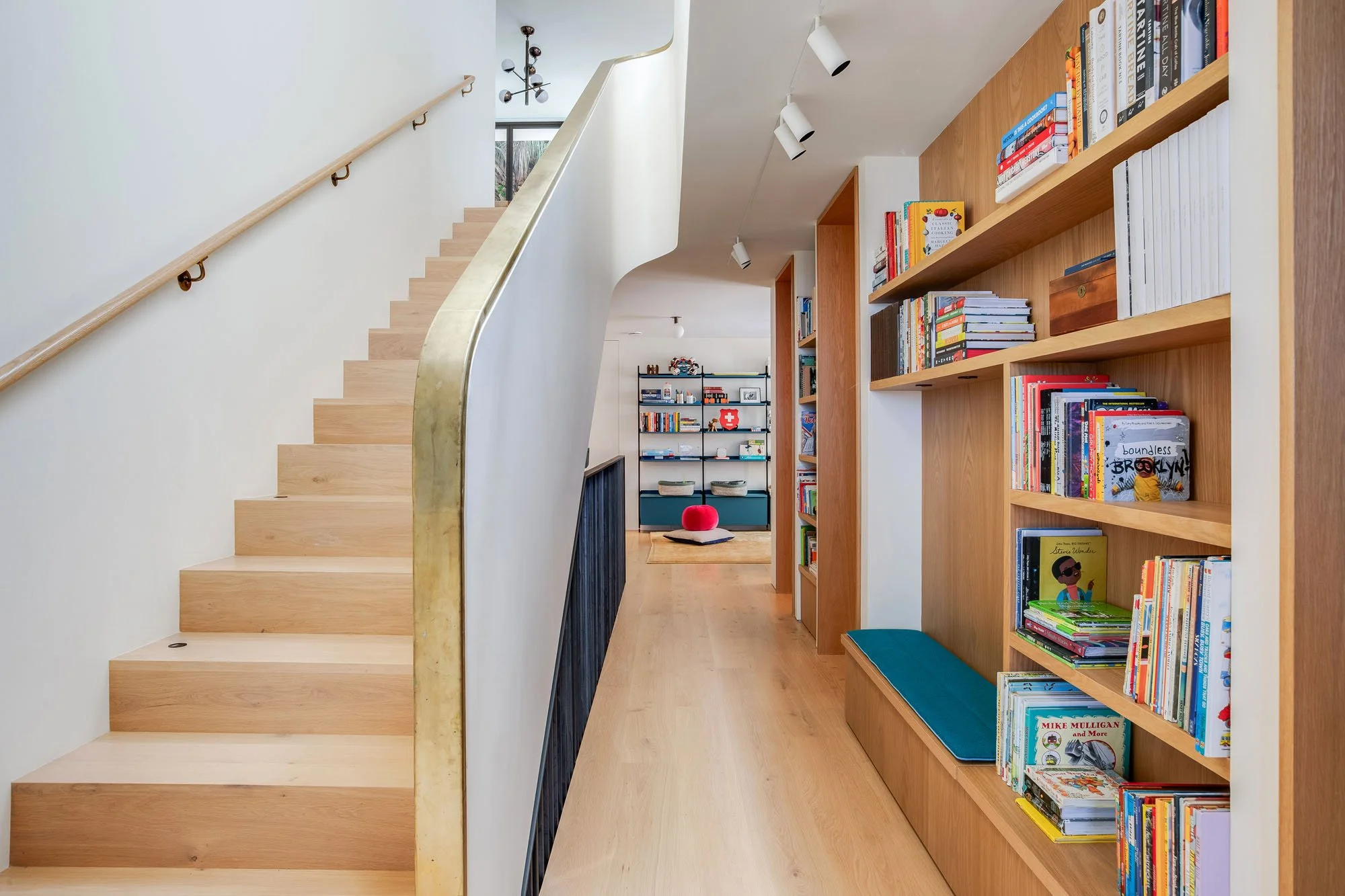 R Lower bedroom Level.jpg