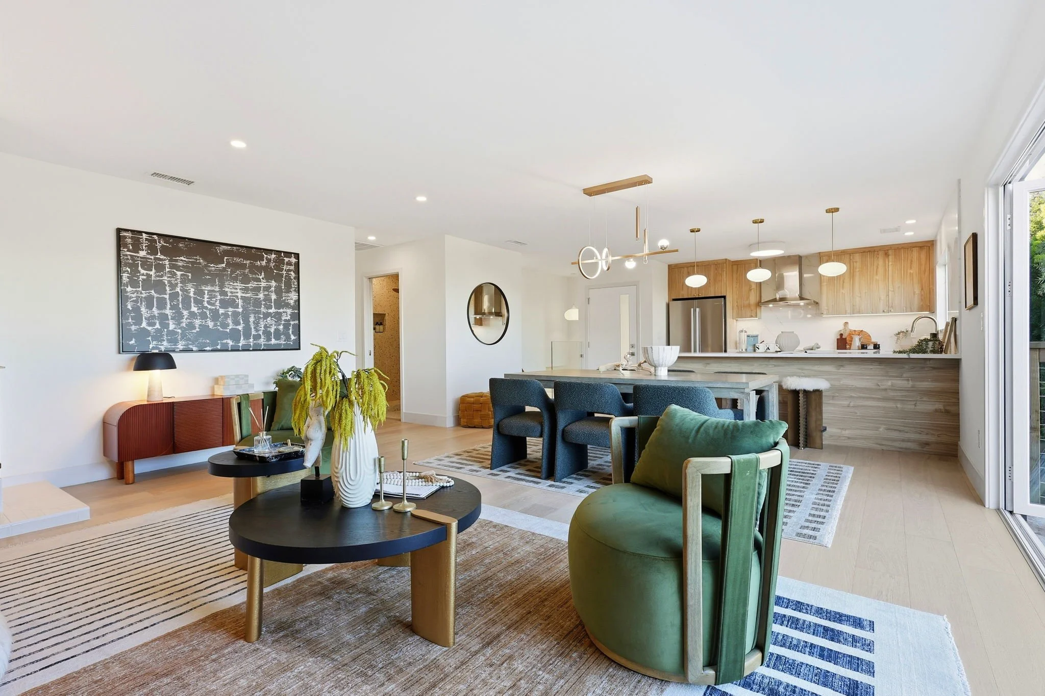 View of open floor plan including living, dining, and kitchen 75 Knollview Way