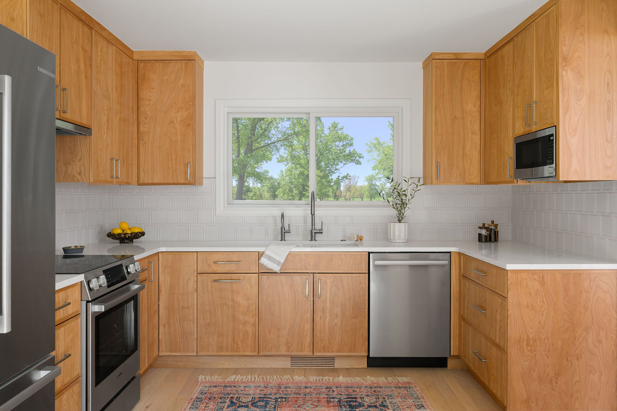 UVDesigns_Raquetln_Kitchen_3.jpg