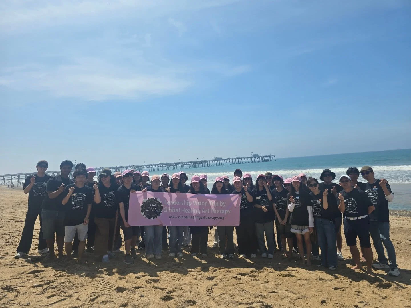 A special day of sharing hearts ✨

We shared messages through calligraphy,
discovered ourselves by drawing our own faces,
and encouraged one another with smiles.