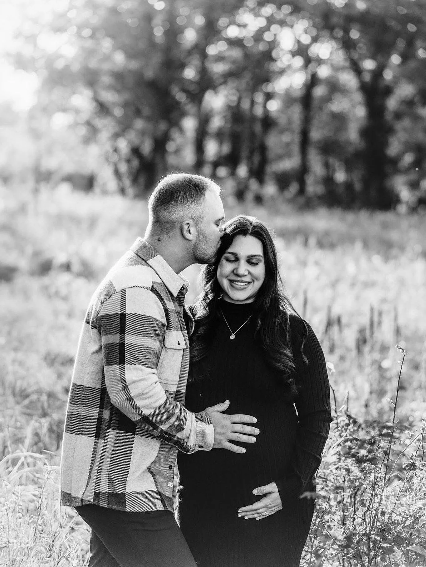 &ldquo;I normally feel super awkward being photographed, but I felt so comfortable with you.&rdquo;
This is one of my favorite, most frequent compliments I get from my clients &amp; it makes my heart feel so full each time 🥰

In addition to photogra