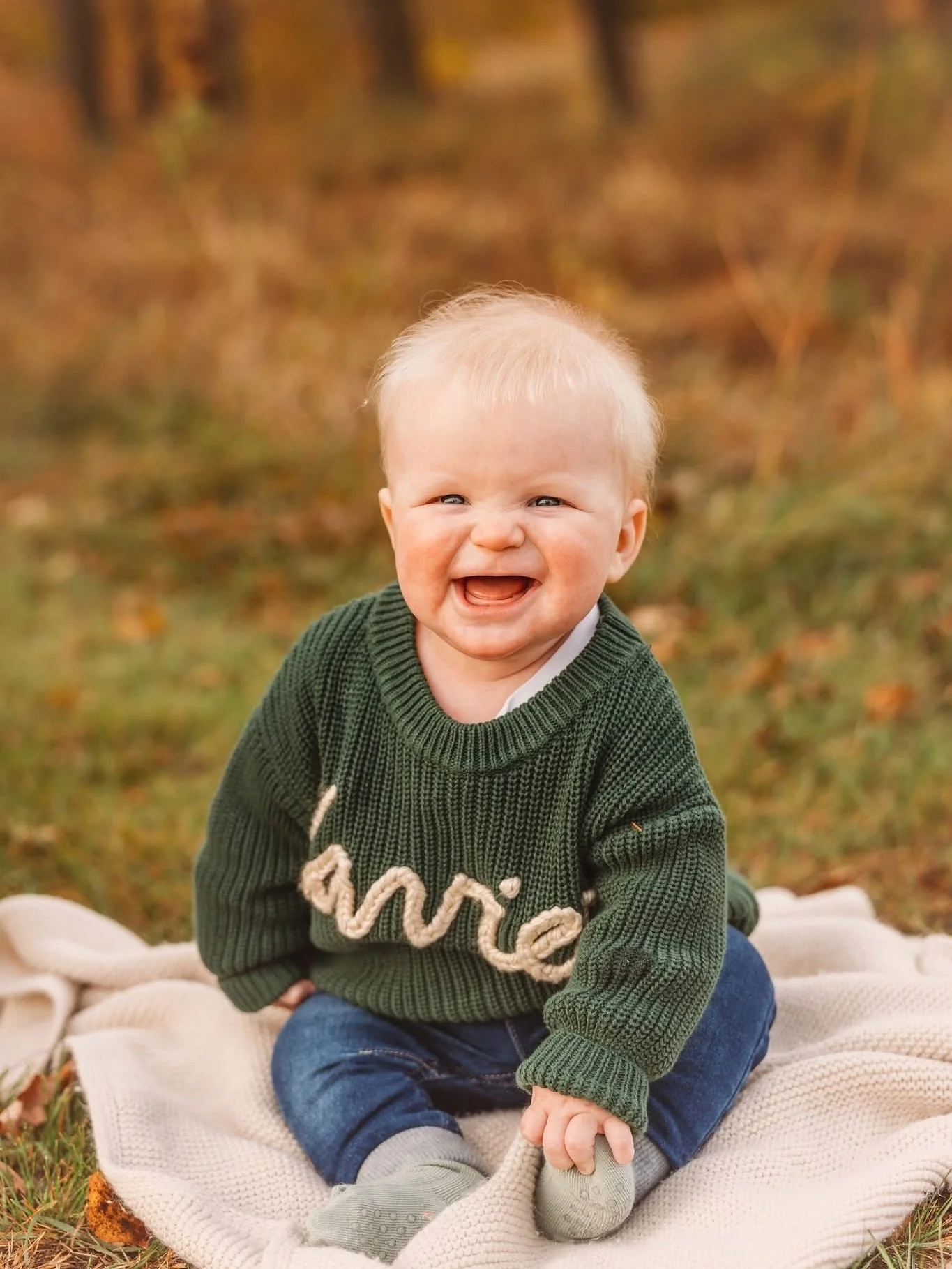 Fun story: 6 months ago I took one of my favorite Fresh 48 photos EVER of this cutie (swipe to the end to see it) He&rsquo;s one of those miracle babies who just happened to look like he was smiling while he was actually big-mad scream-crying lol 😂 