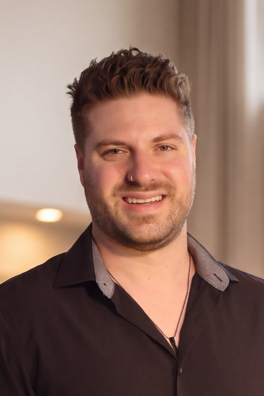 Eric Medgyesi Headshot