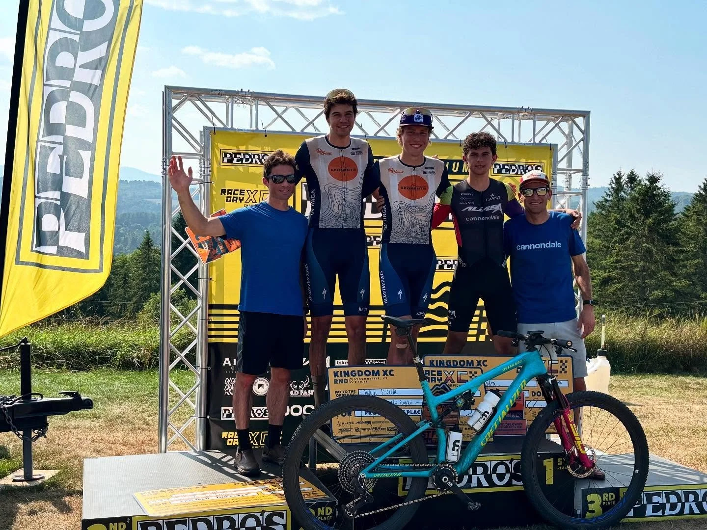Congratulations Billy Malone on taking 4th today at @racedayxc at Kingdom Trails.

Congrats on a well deserved victory for former teammate @deale_with_it  and taking 2nd former teammate @austin_beard.13 . Great job @teamsegment28 👏👏
