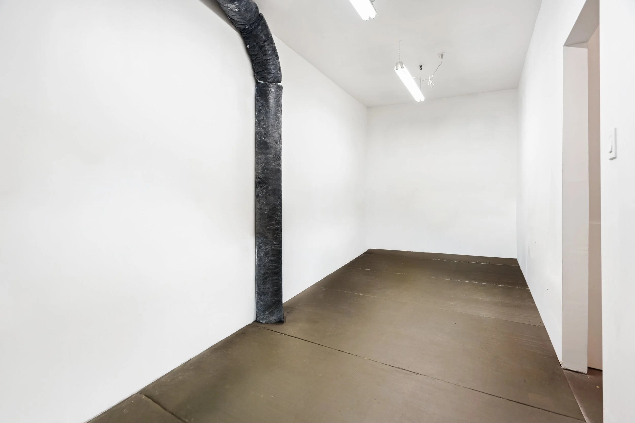 7037 La Tijera - object removal-2.jpg