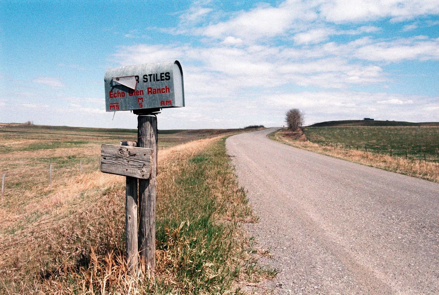 echo-ranch-mailbox-country-road-scenery-landscape-photography.jpg
