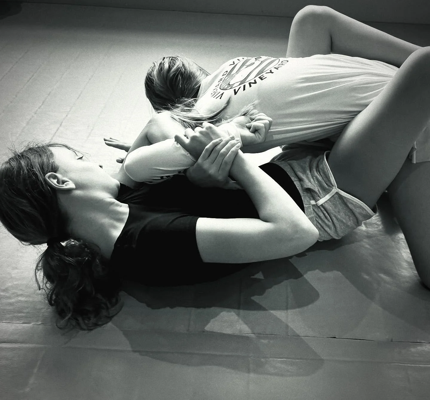 I love watching the young ladies of GJJA build confidence and focus under pressure, while honing their technique with precision and bad intentions. 💪💪💪. #bjj #jiujitsulife #jiujitsu #grappling #mma #wrestling #selfdefense #fighting #nogi #submissi