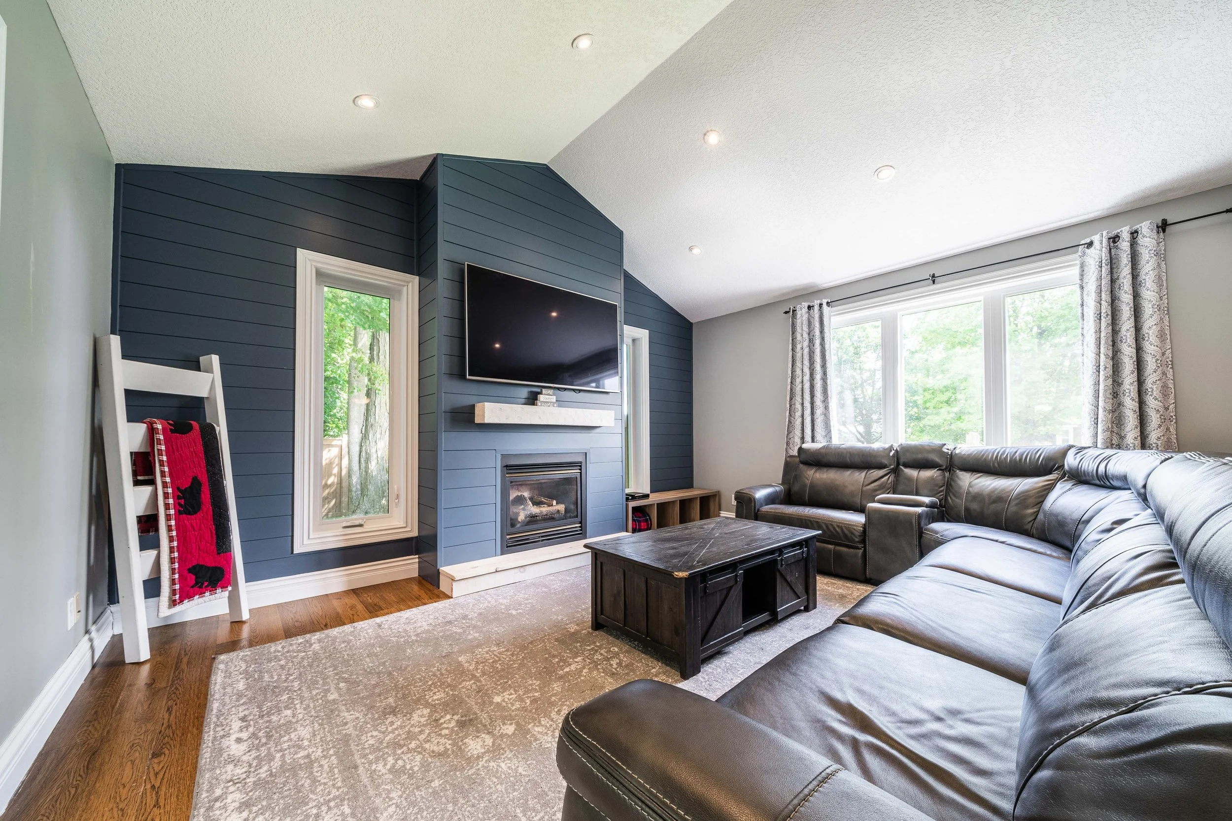 3255 Cockshutt Road, Wilsonville-13.jpg