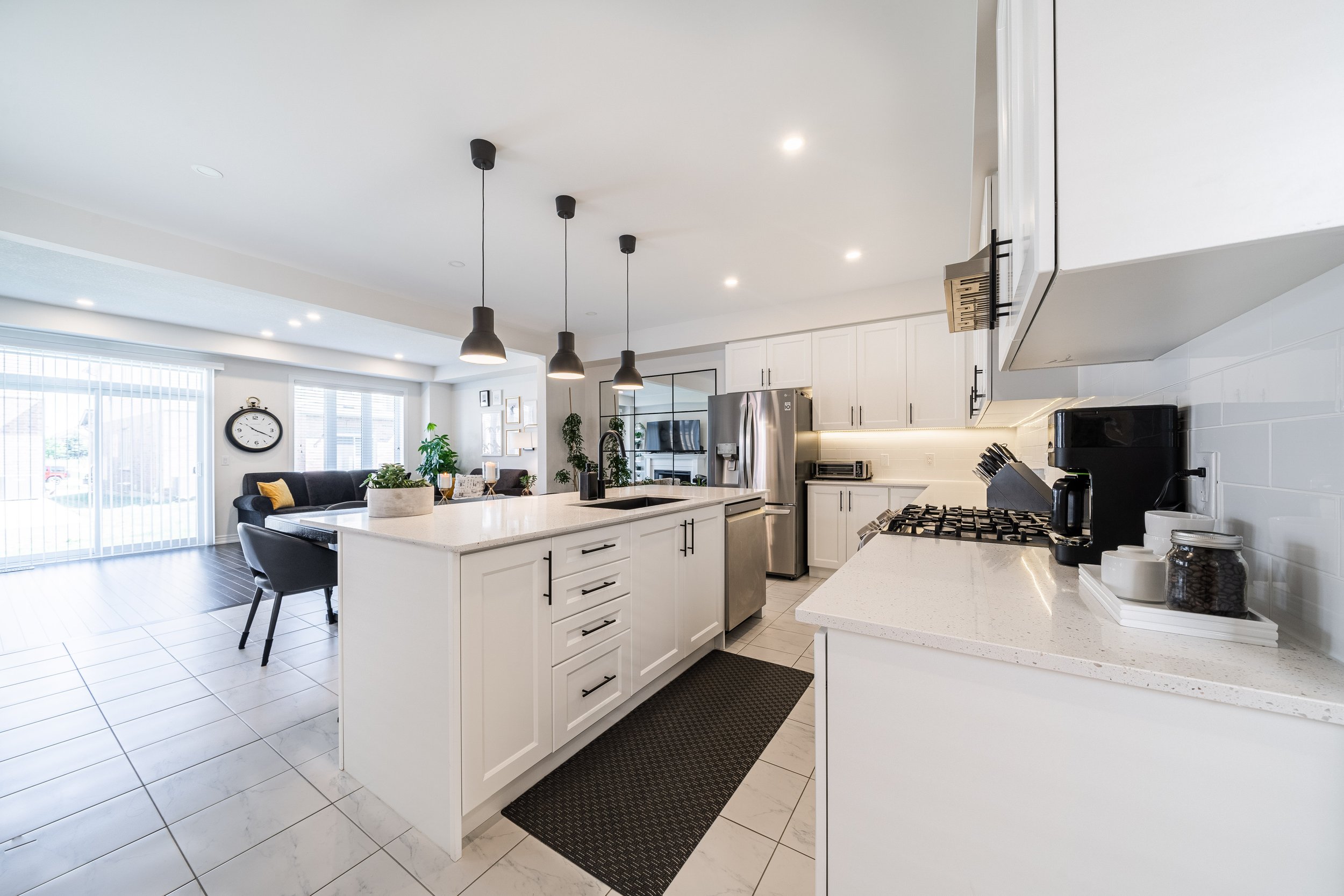 28 Stonehill ave, Kitchener-8.jpg