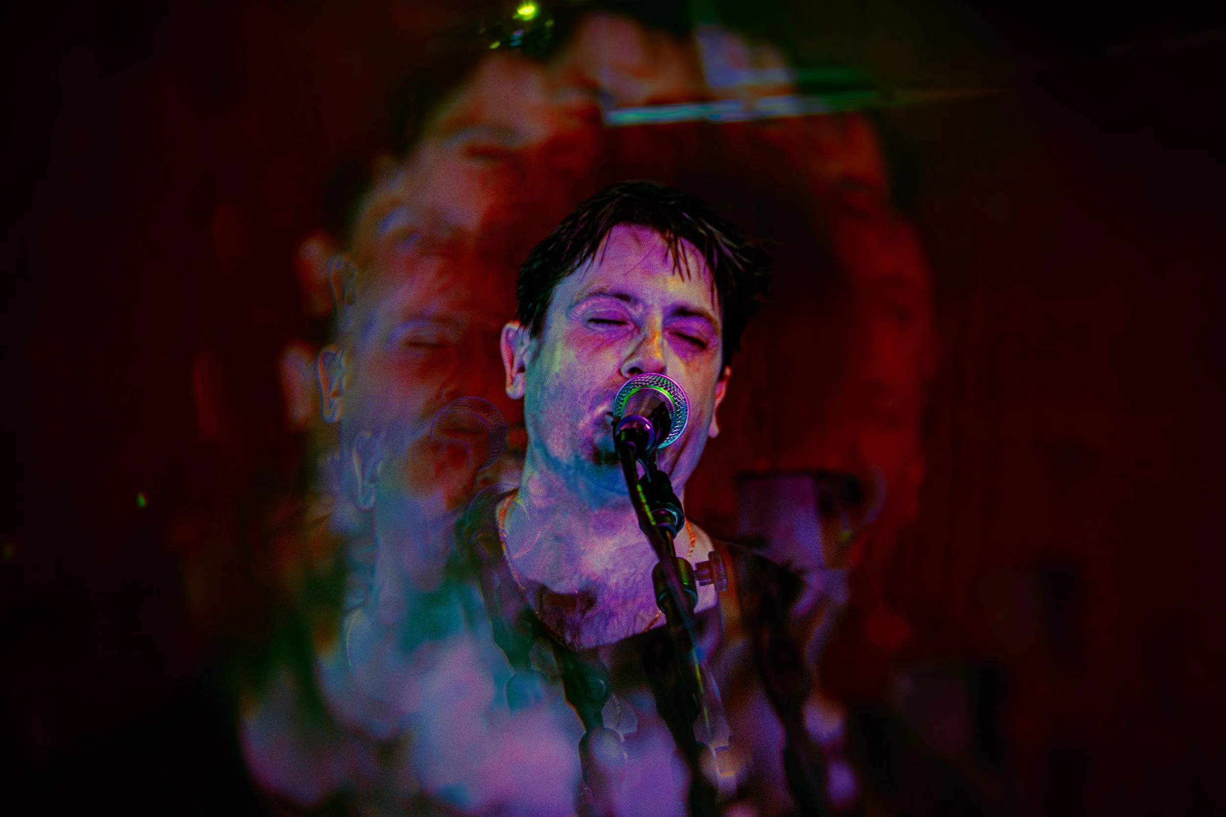 Dead Ghosts green auto--2.jpg