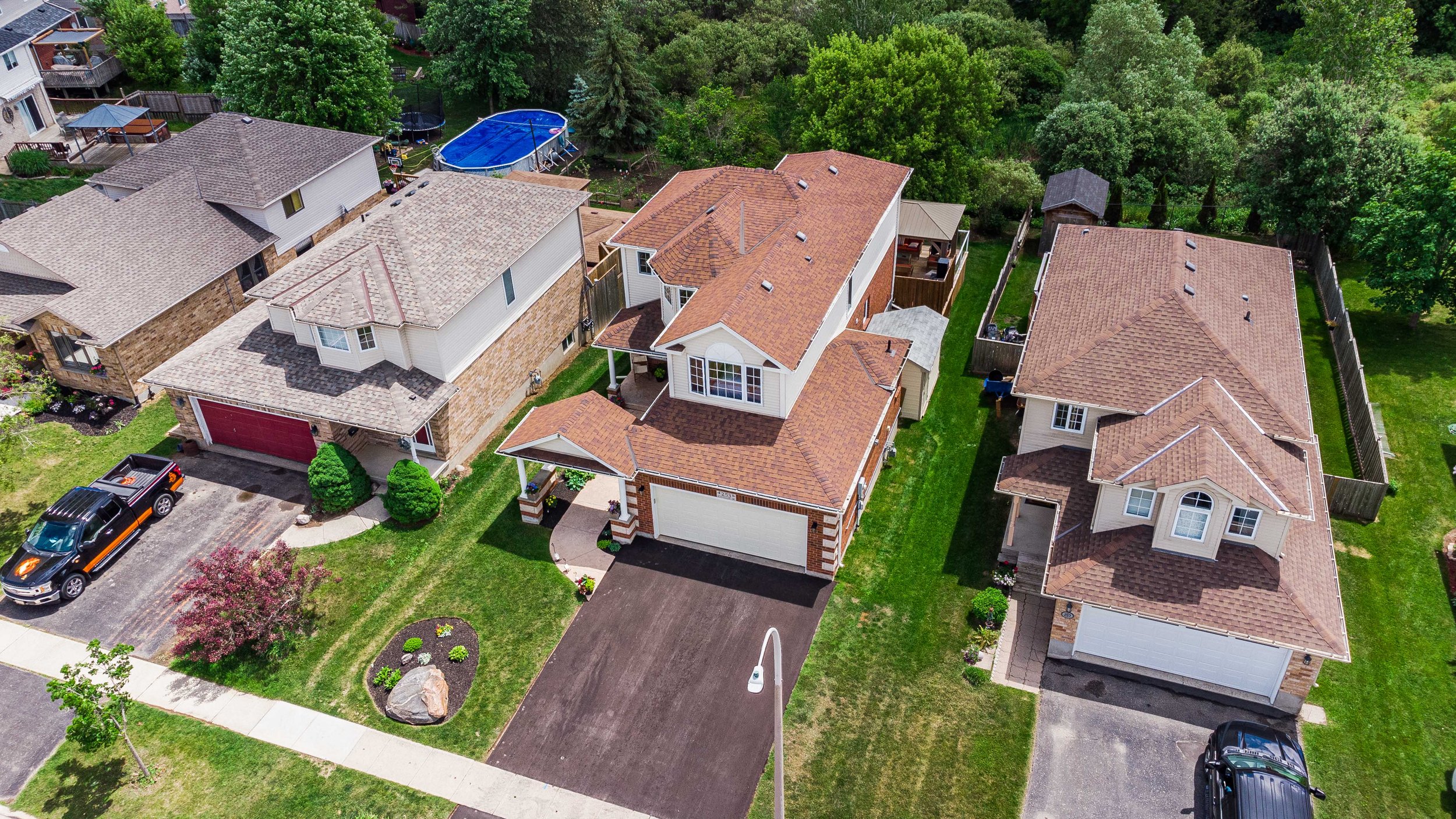 253 Schneller Drive, Baden-2.jpg
