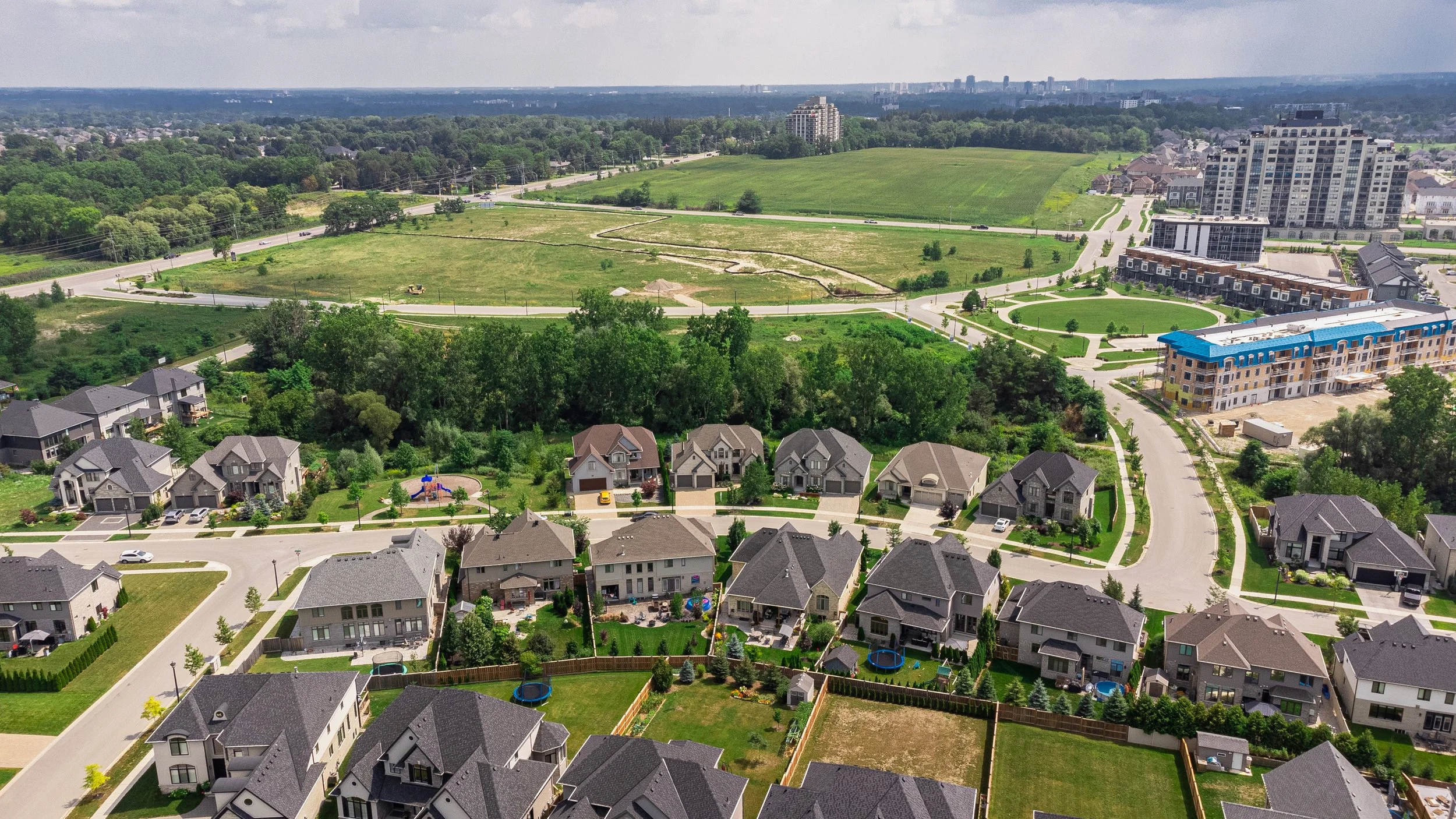 147 Pebblecreek Walk, London-7.jpg