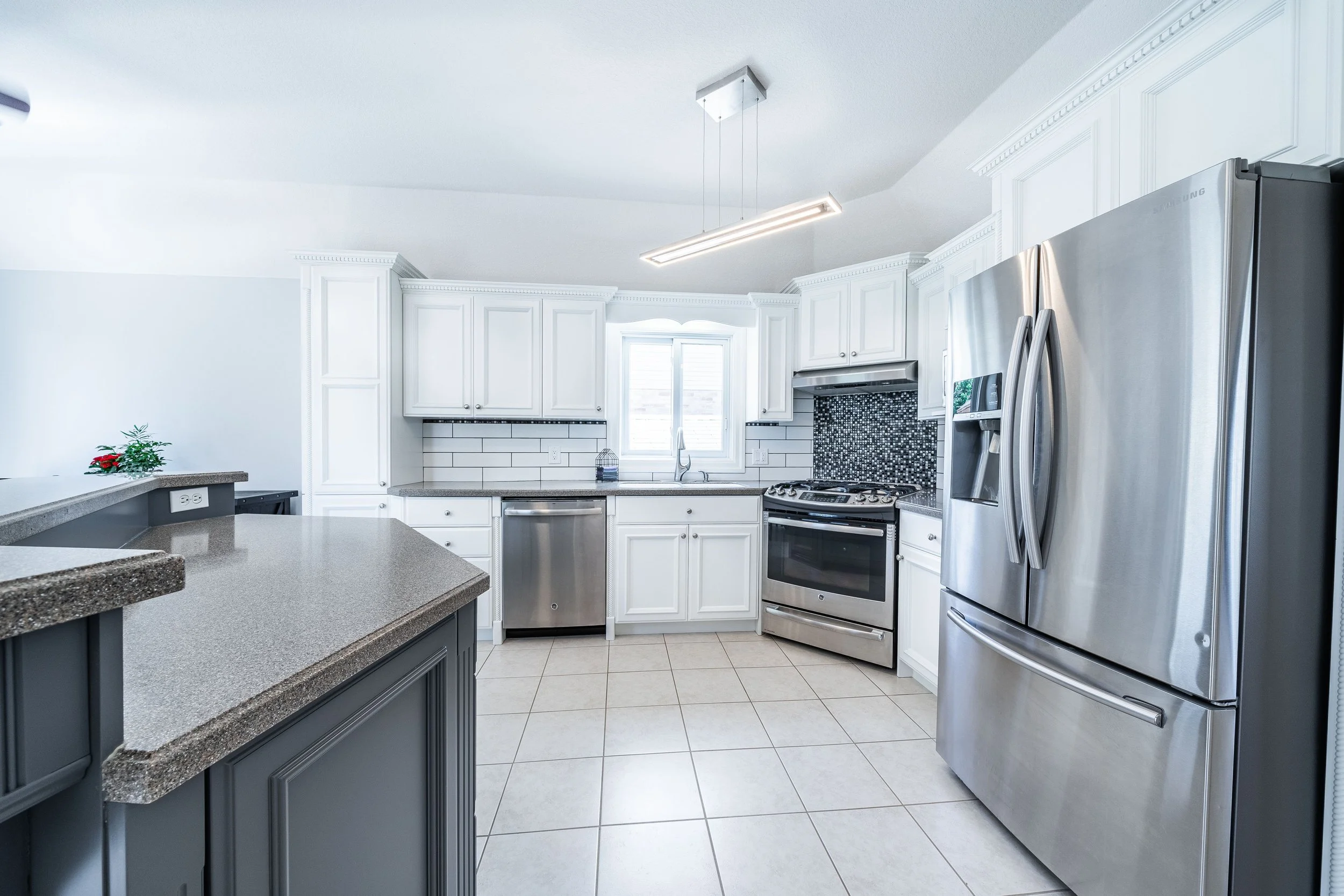 253 Schneller Drive, Baden-16.jpg