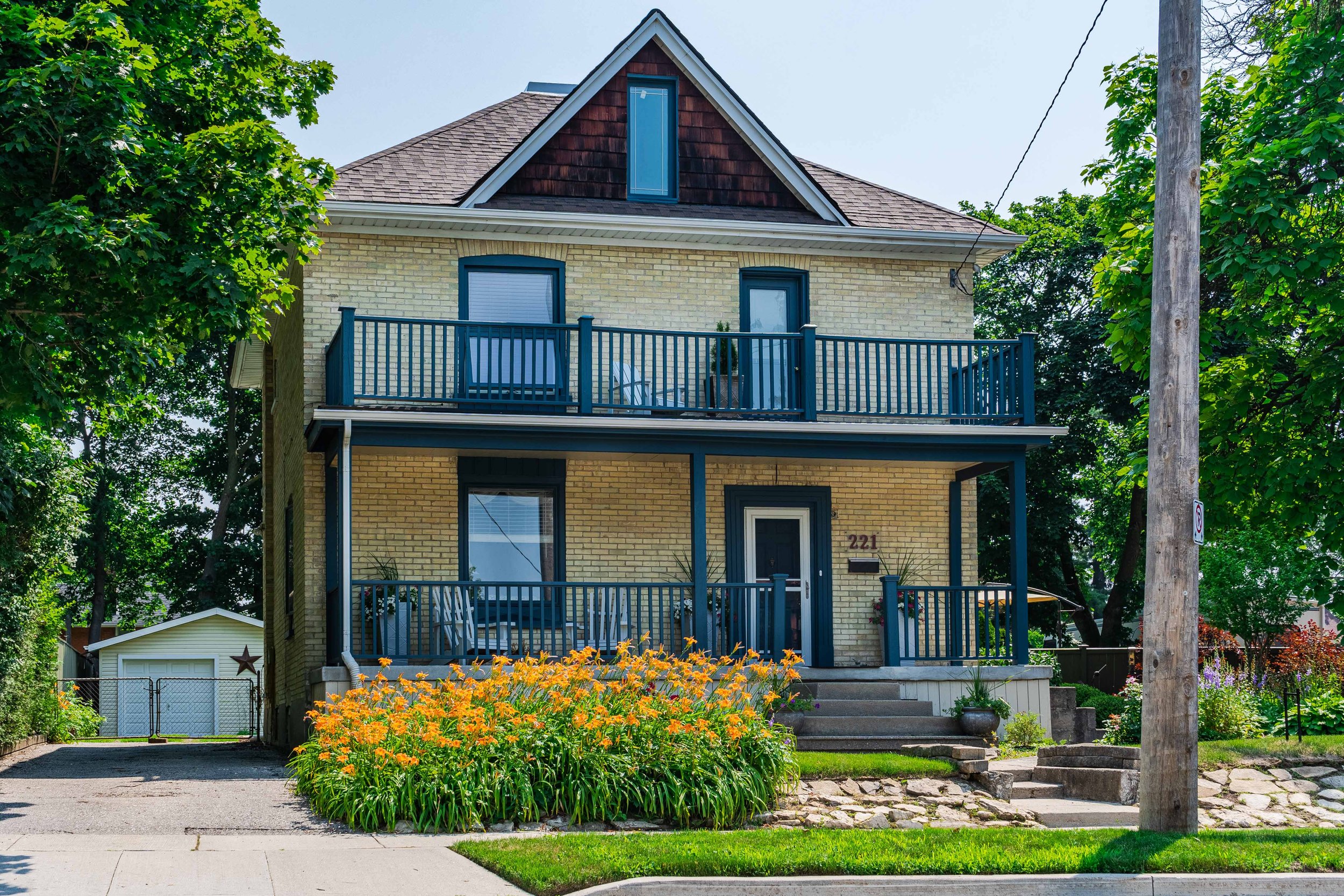 221 Laurel Street, Cambridge-7.jpg