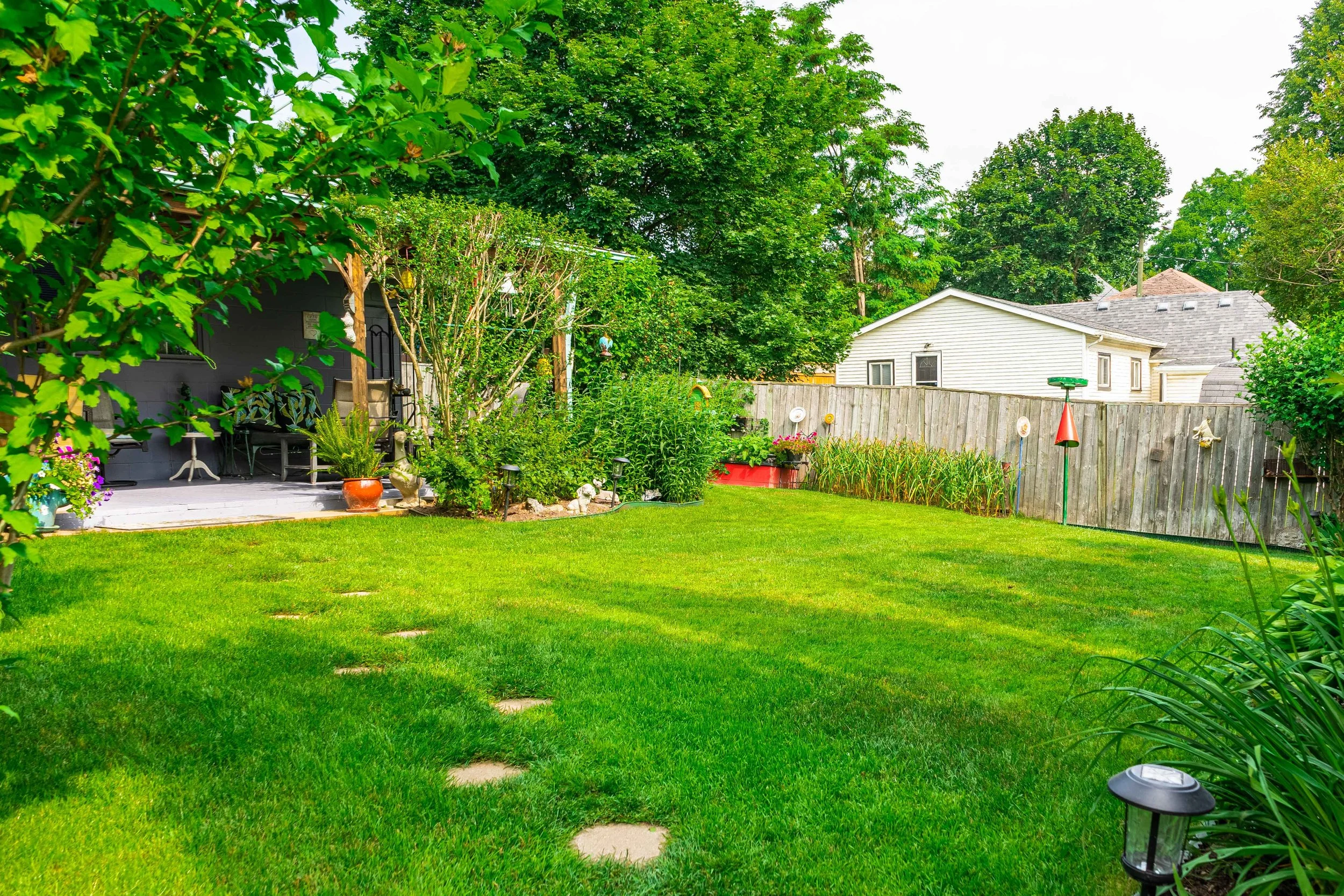 9 Park Ave, Brantford-39.jpg