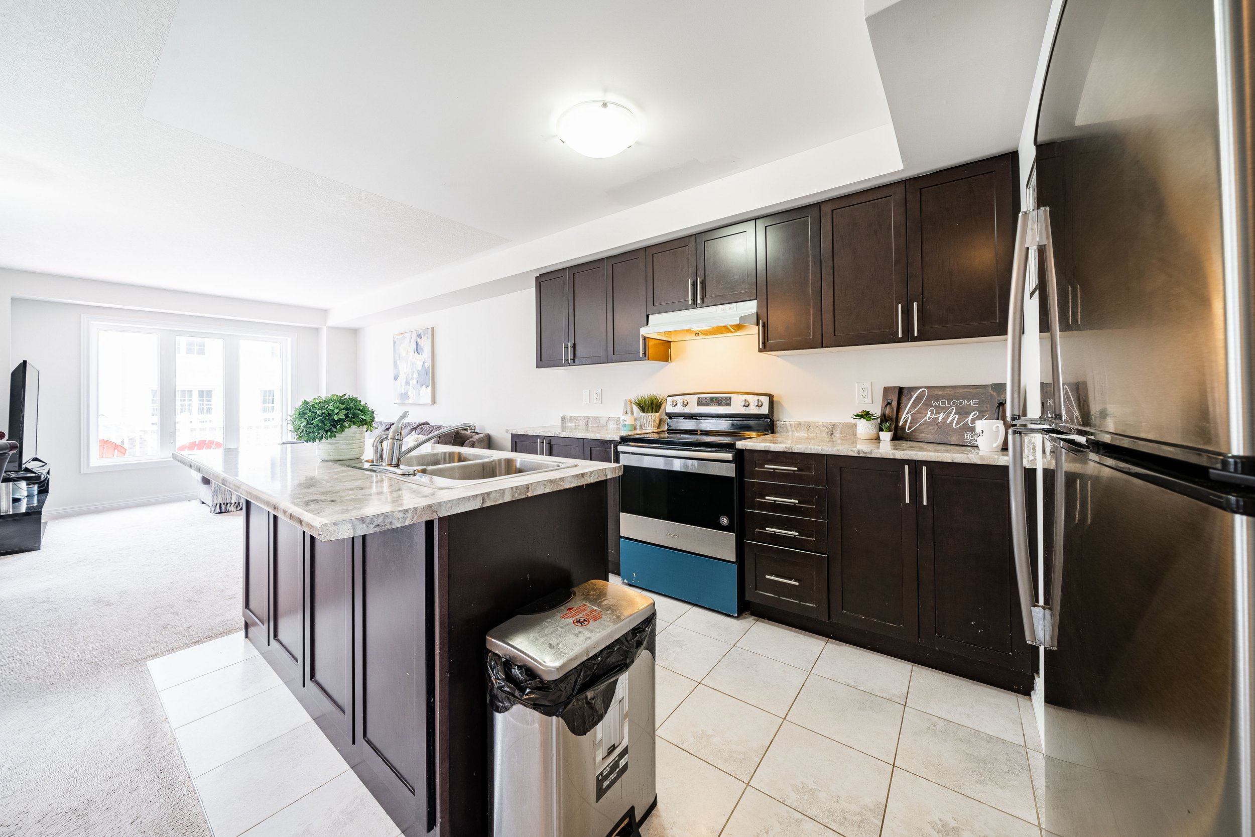 452_Linden_Dr_Cambridge-15.jpg