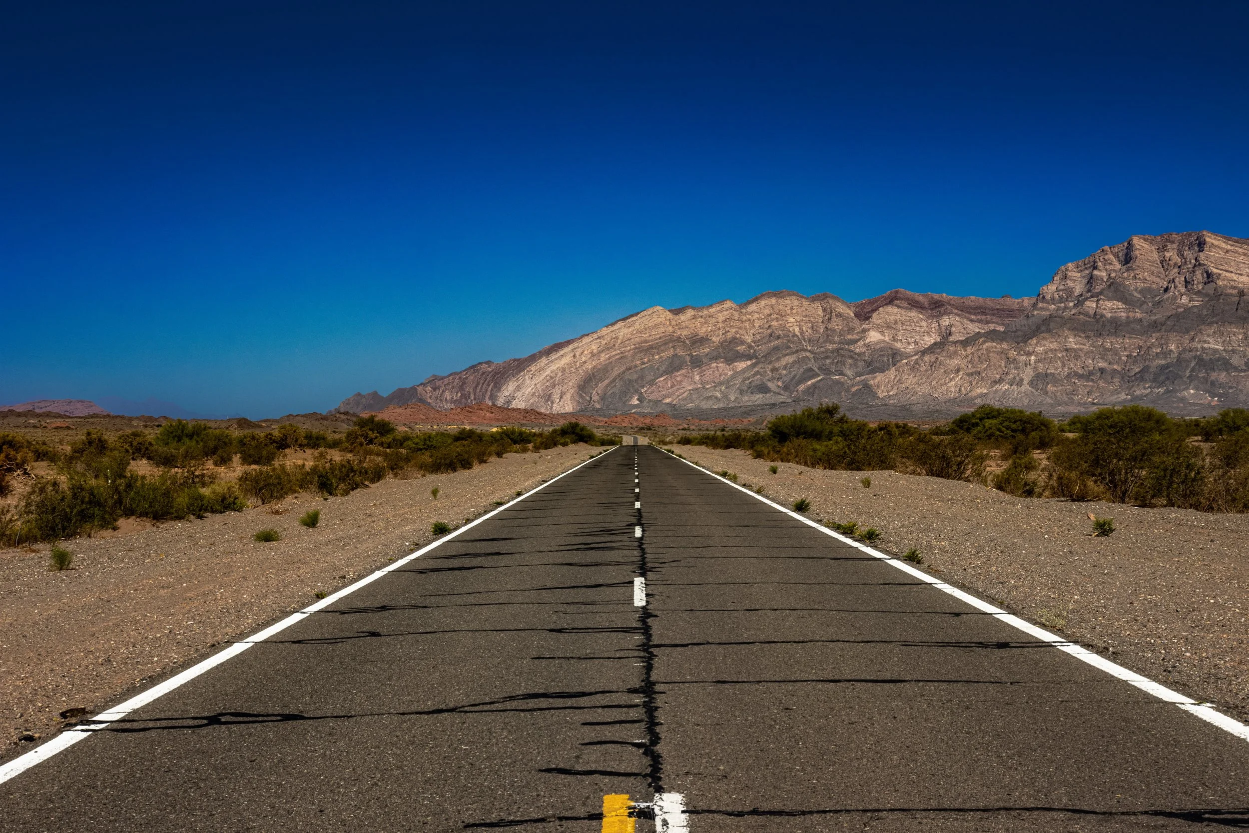 Argentina_roadz-.jpg