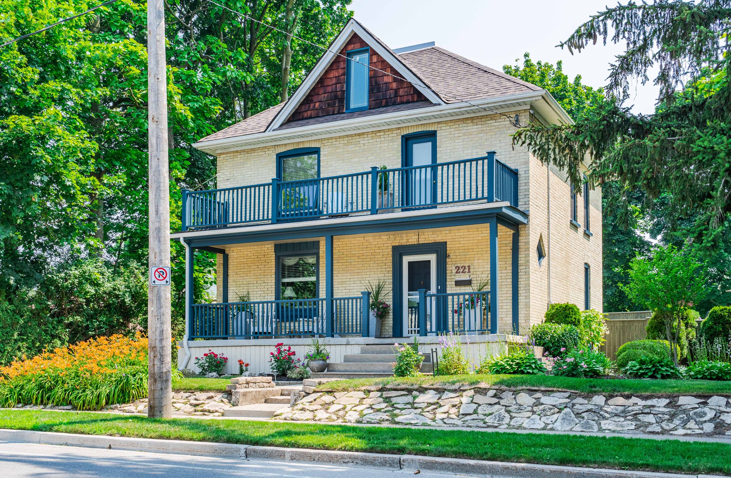 221 Laurel Street, Cambridge-8.jpg