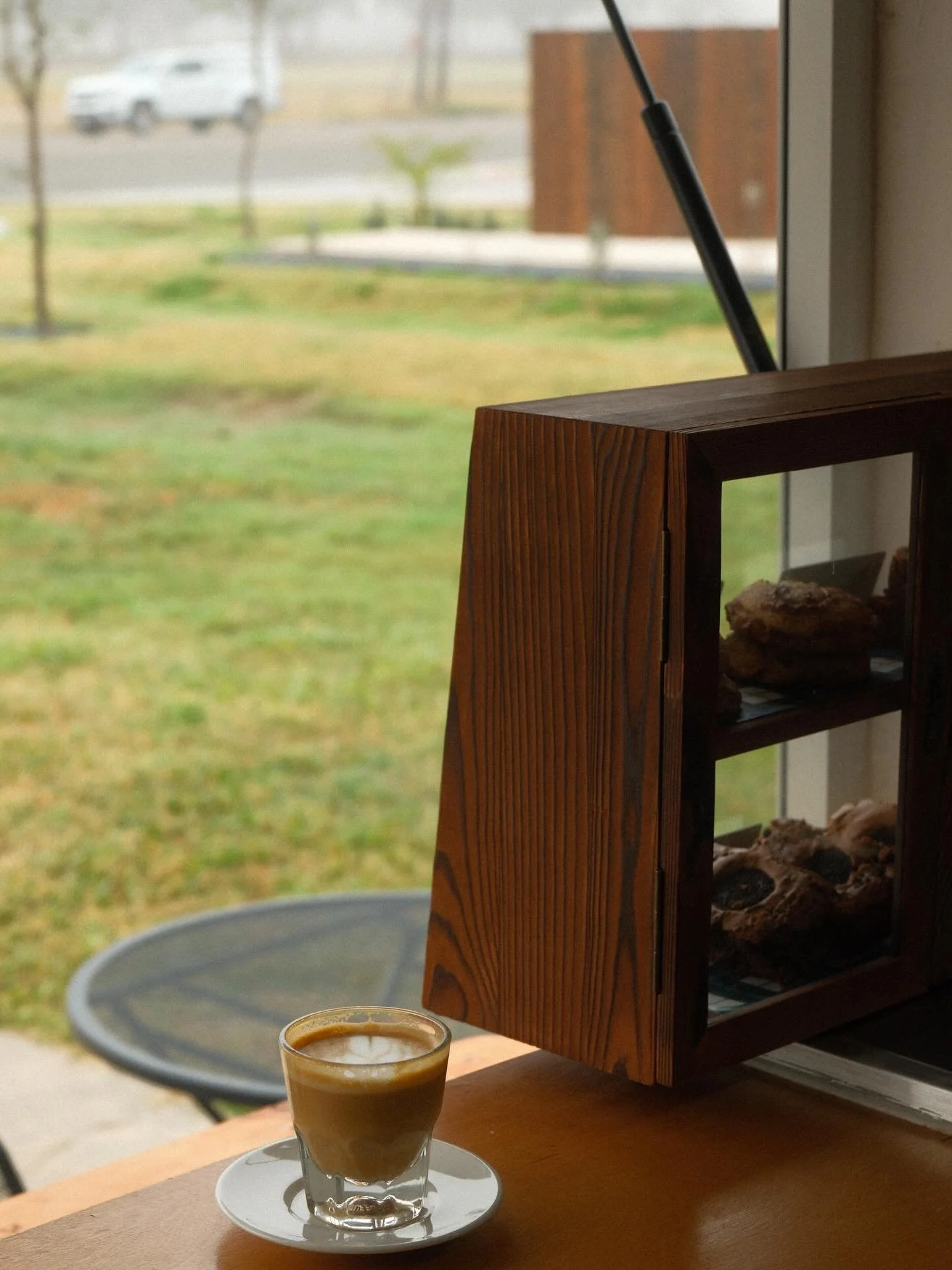 Thursday fuel: fresh pastries and a cortado ☕️