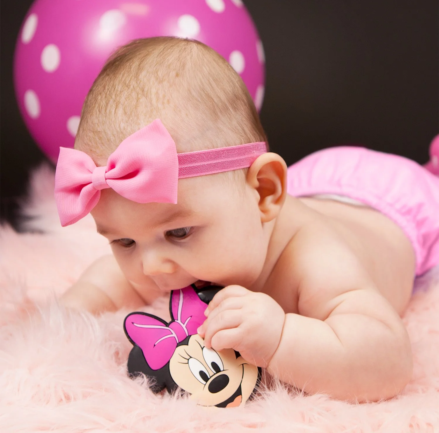MINNIE_TEETHER_LIFESTYLE_2.jpg