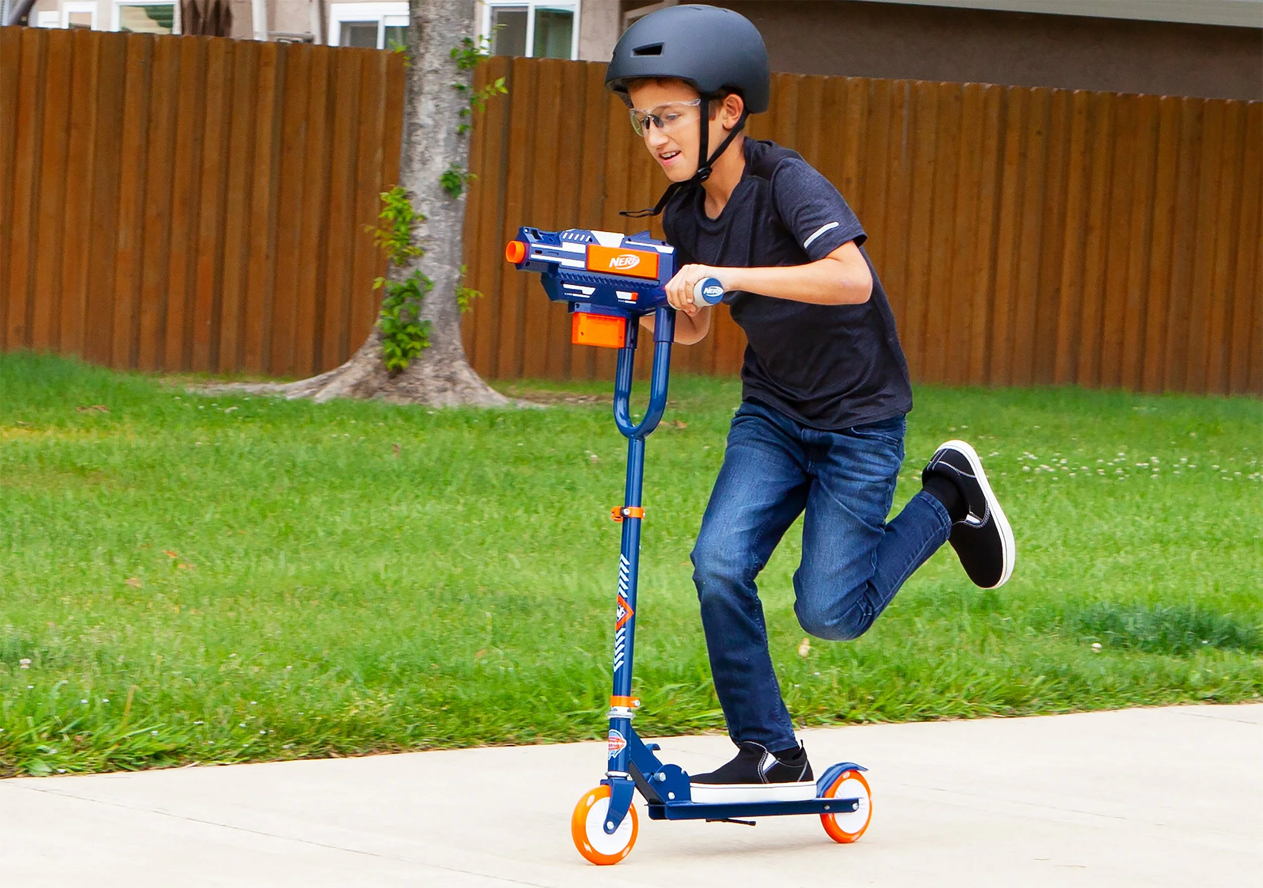 Nerf_blaster_scooter_lifestyle_1_revised.jpg