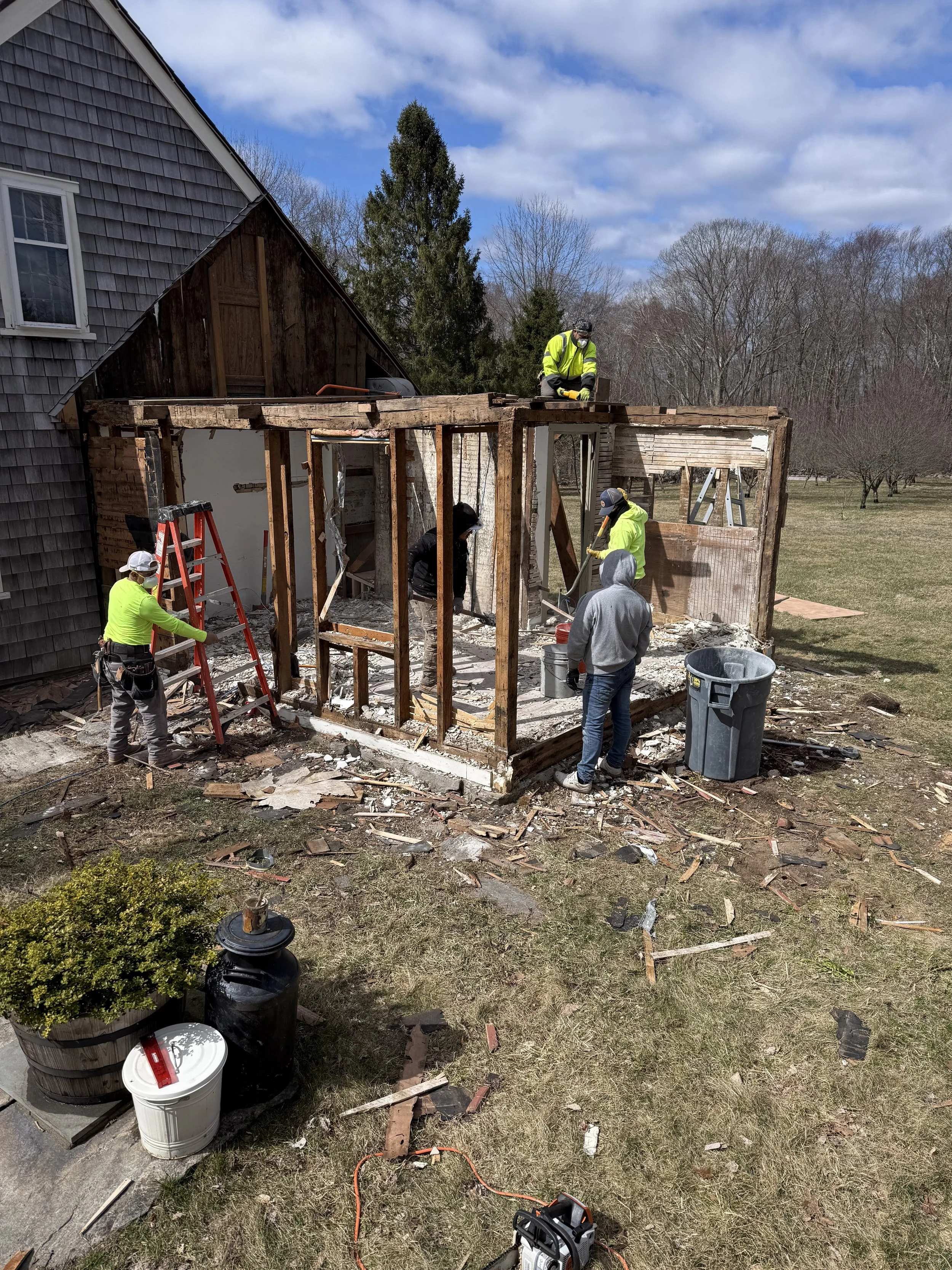 Oranssi project: roof expansion