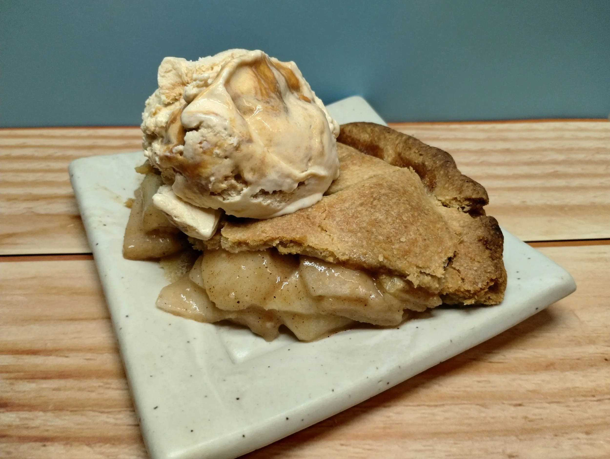 ApplePieSlice.jpg