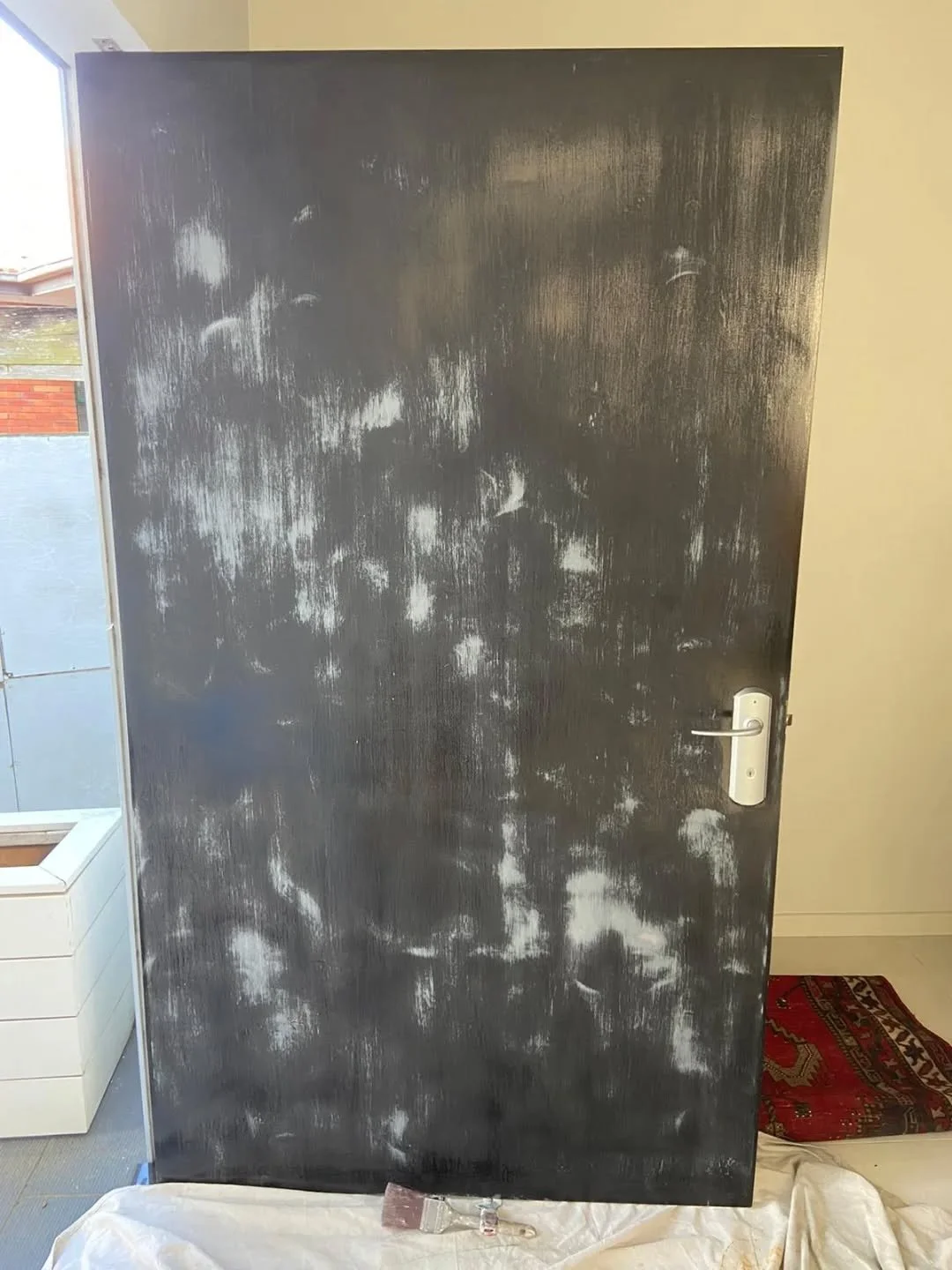 From dull to dazzling - check out this door transformation!

Send us a message to book your job!

#NewyPaintCrew #OIPainter #NewcastlePainter #spraypainting #windowpainting #localpainters #professionalpainters #interiorpainting #exteriorpainting #hou