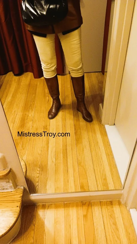 The end of boot wearing season in New York City, April 2026