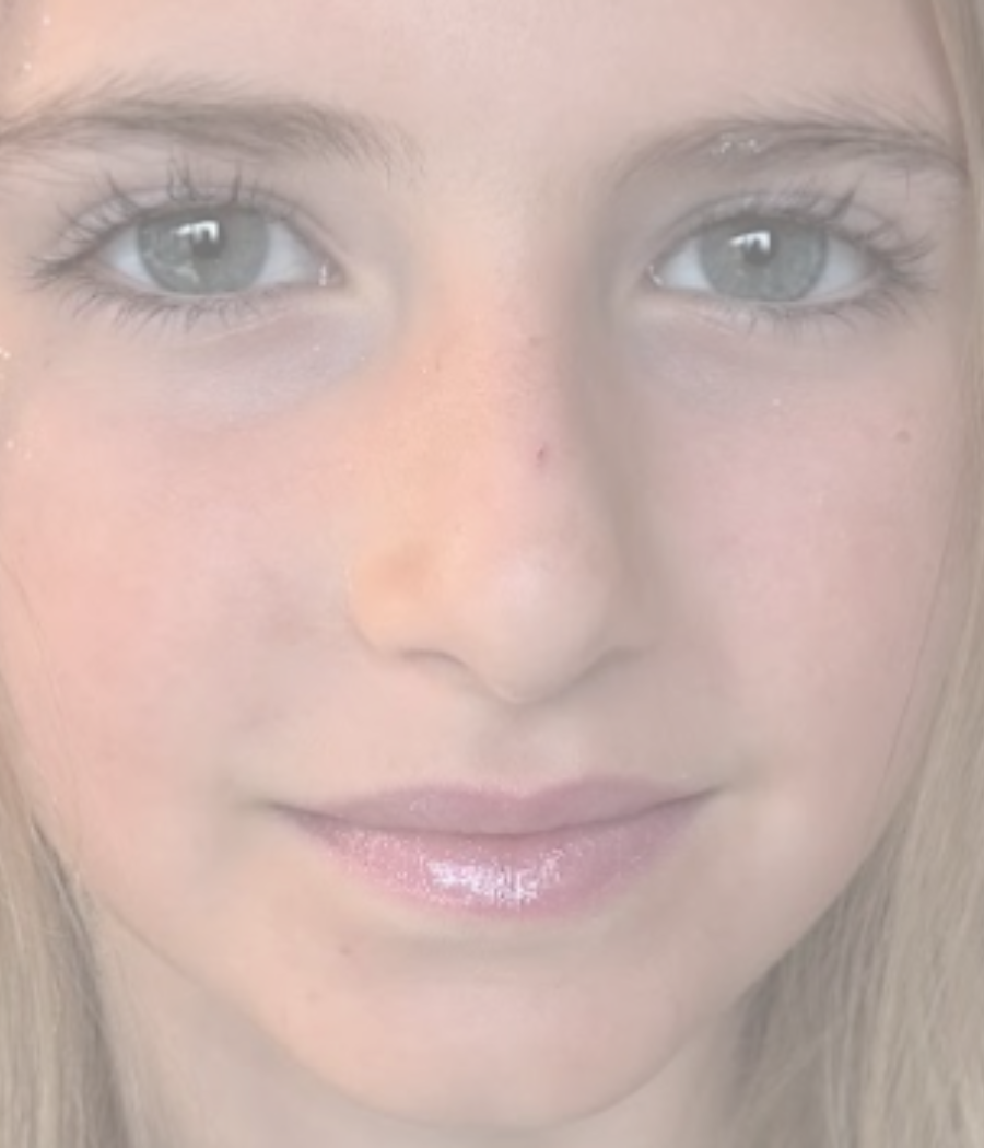 Transformative makeup for princess experience – Dash of Dust kids' Glow Up program in Hinsdale