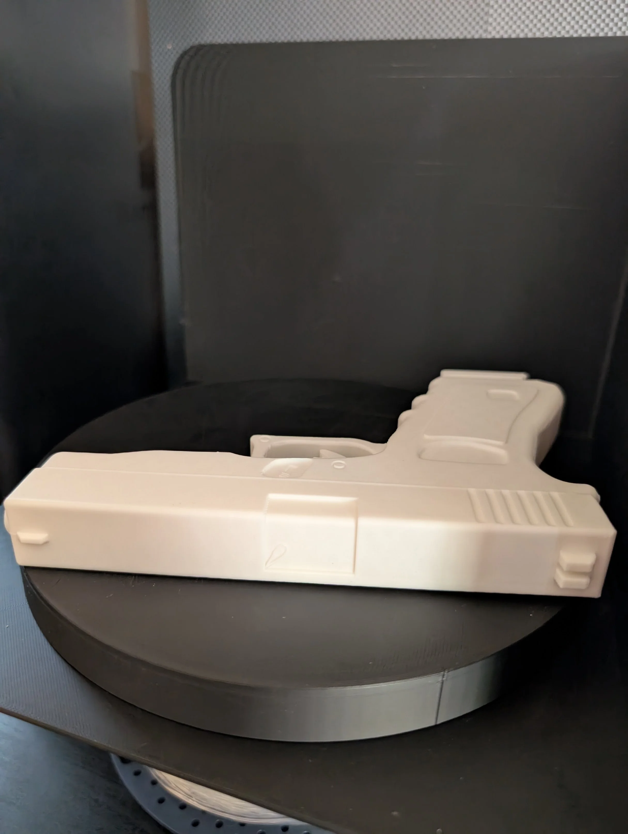 Glock 17 Laying Top.jpg