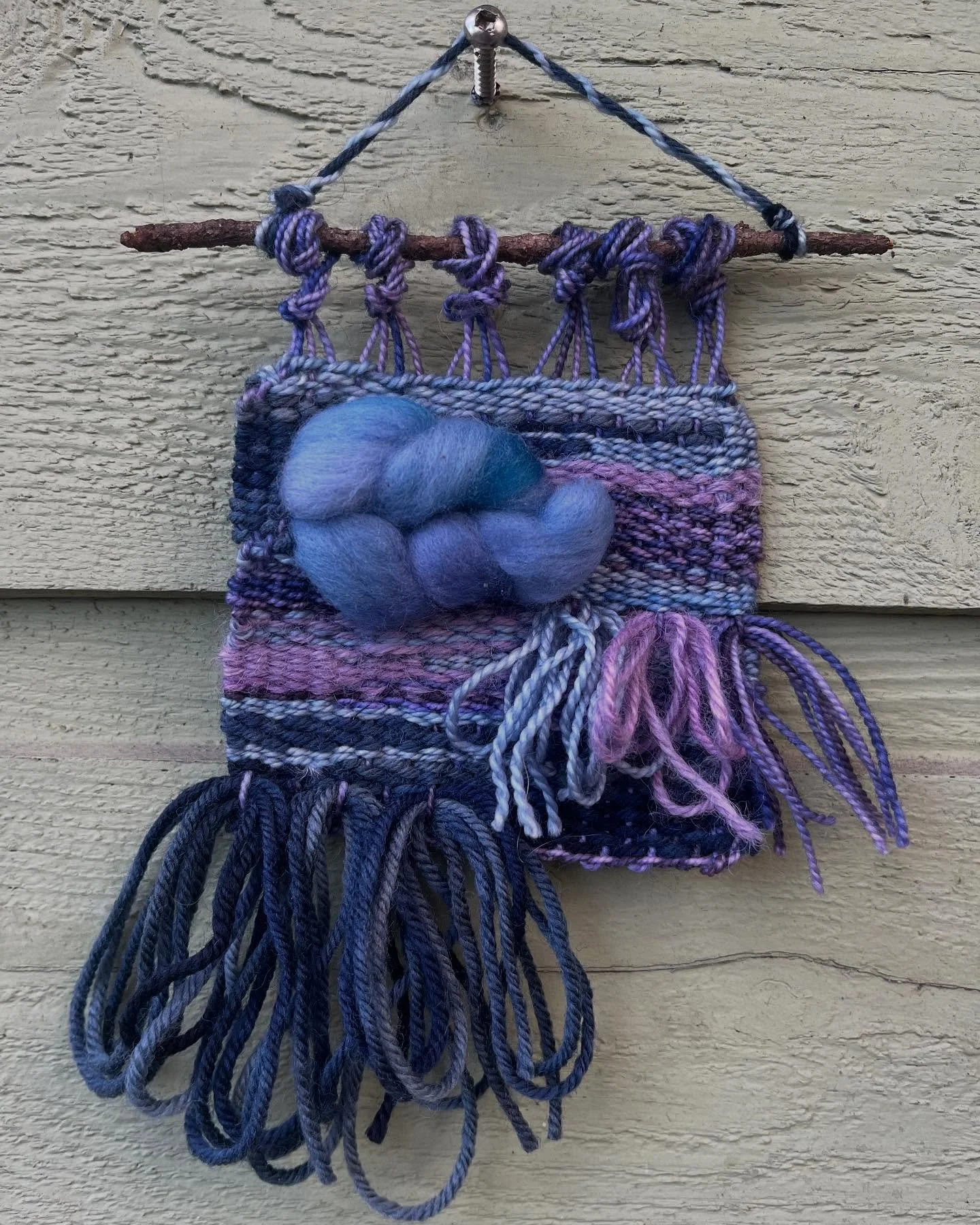 Playing with loops and asymmetry ➿ 🌪️ and some moodier blues and purples 💙💜

Made February 25 2025.