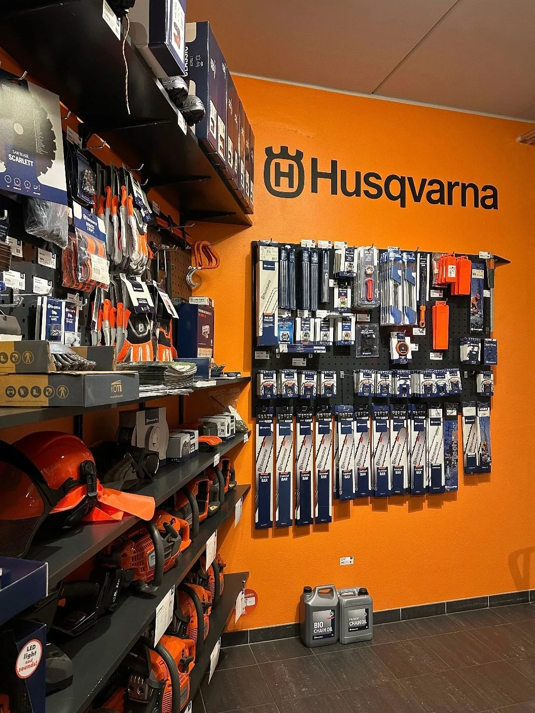 Fra t&oslash;ffe jobber i skogen til finpussen i hagen &ndash; vi har Husqvarna-produktene som f&aring;r jobben gjort 🌲🌼

#husqvarna #agjerde #verkt&oslash;y #redskaper