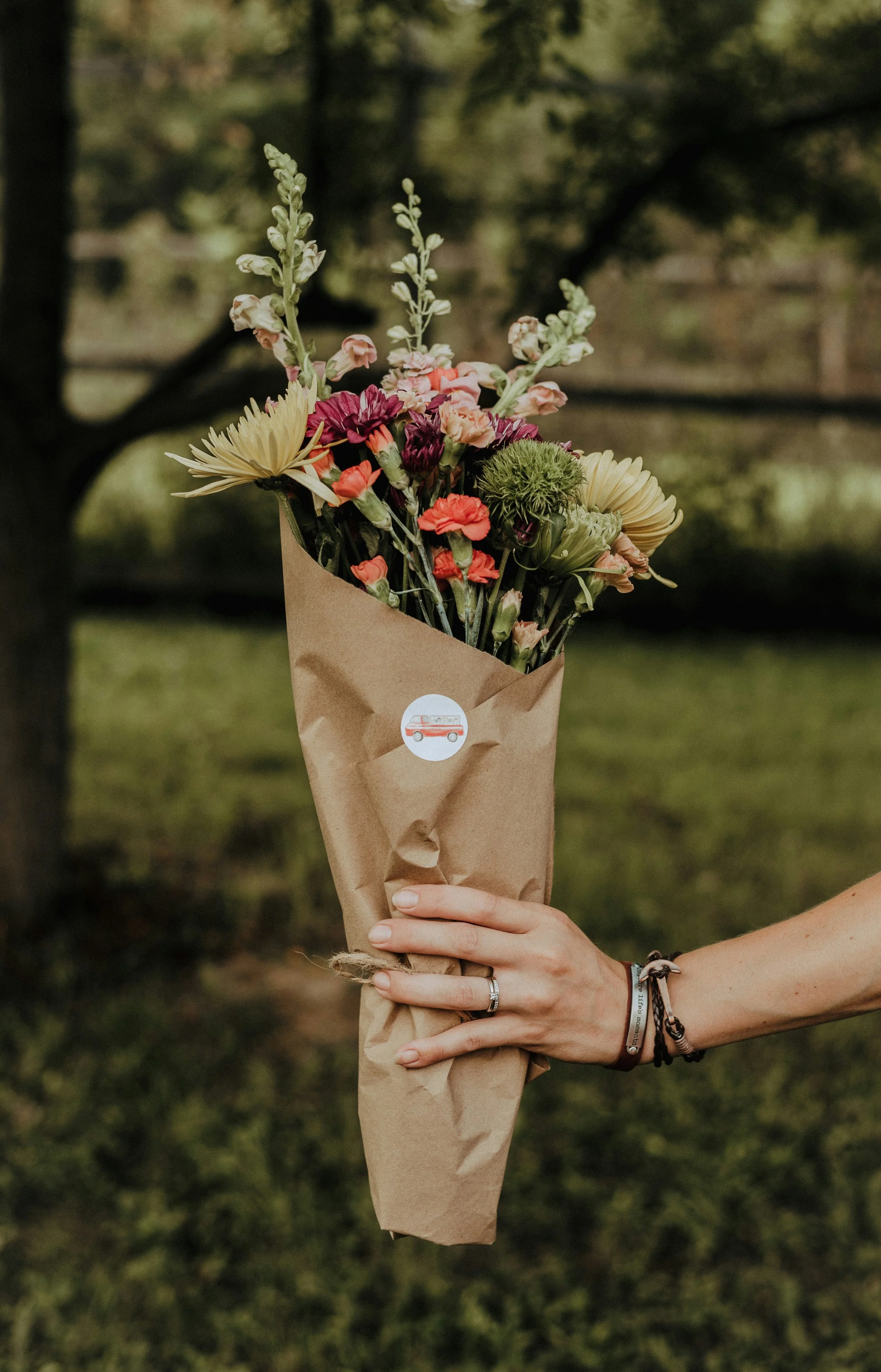Hand-Tied Garden Bouquet