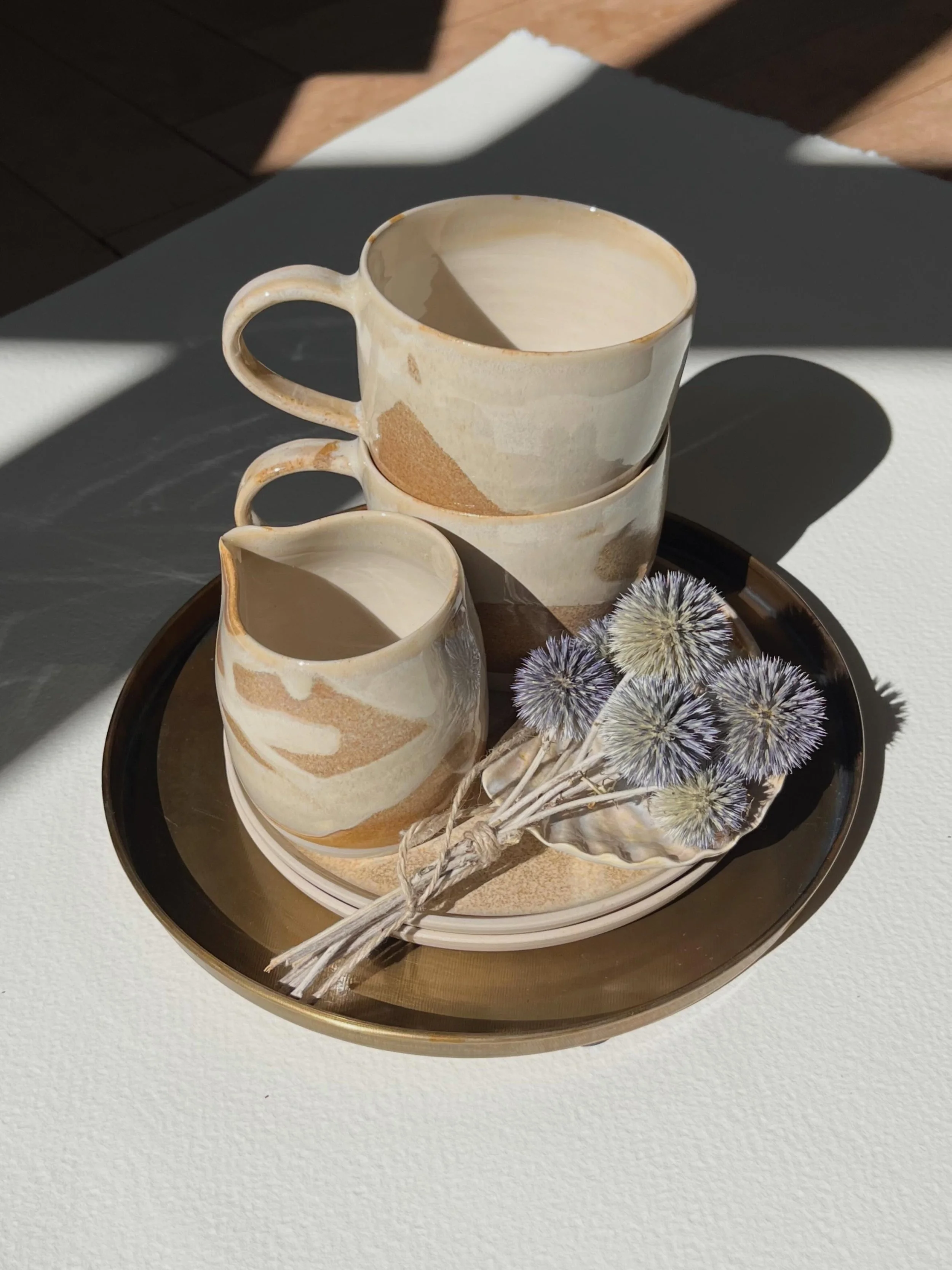 Keramik p&aring; vej videre ud i verden 🌸

#keramik #h&aring;ndlavet #ceramics #interiordesign #clay