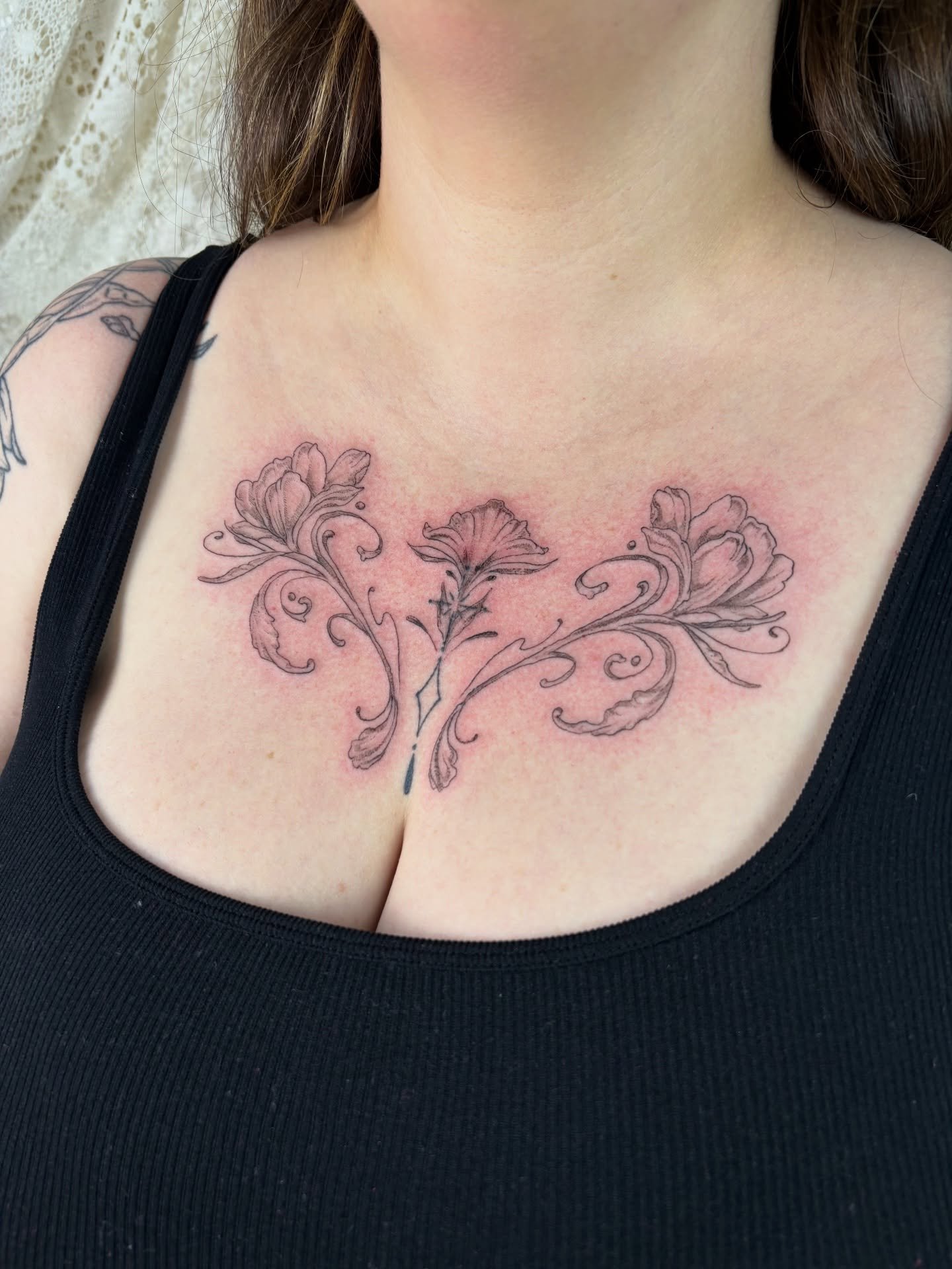 Dainty chest rework 🌱

Having an existing symmetrical tattoo they weren&rsquo;t happy with, we extended and grew from the centre to create this botanical chest piece 🌷

Booking March x
London &amp; Edinburgh will be announced this weekend x

Dm to 