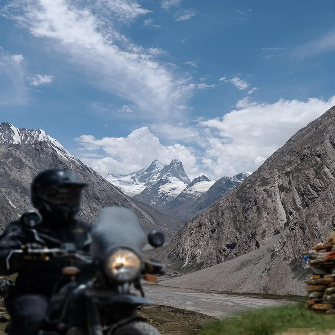 A throwback from the past | Series 1 | 

Where we had an amazing time riding through the valley and capturing the view along the way it was all thanks to @riding.bug where we got an opportunity of exploring the culture and tasting the amazing home co