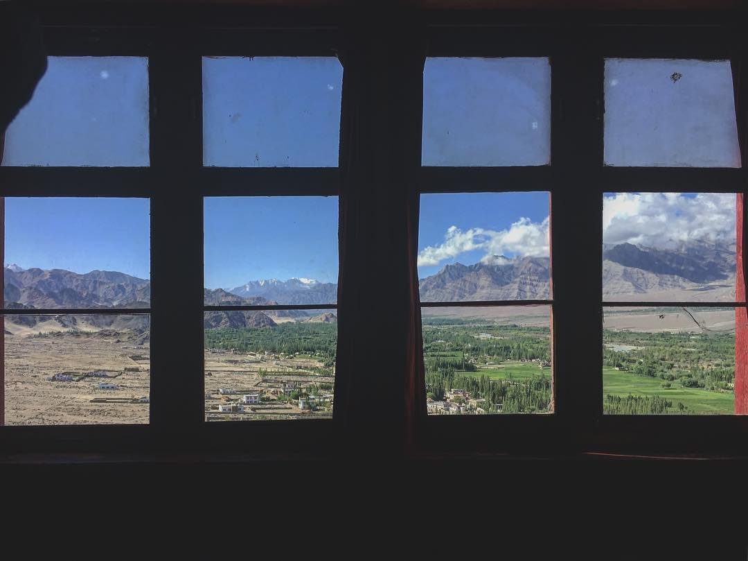 What a view, I wish only if I  could wake up to this view for rest of my life... but reality kicks in when one realises, specially when you are a costal person by birth and mountain summer gives you chills and you miss warmth of the ocean breeze. 
I 