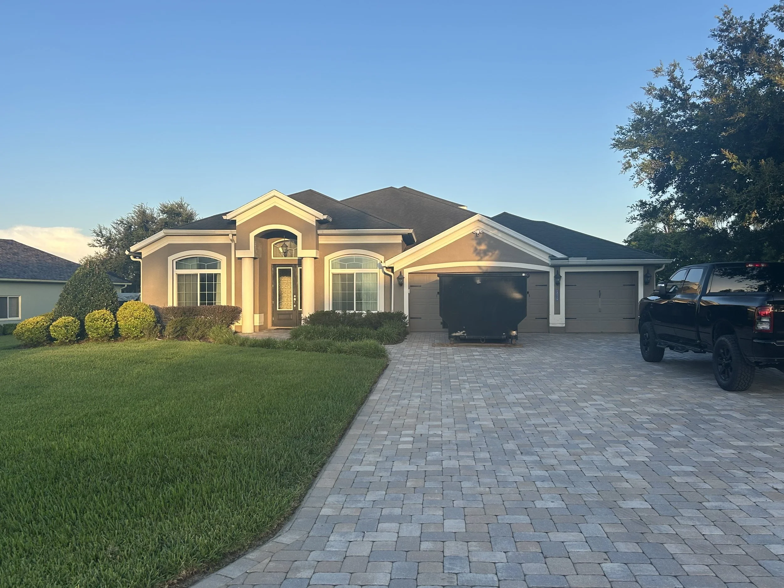 New architectural shingle roof installation by Craig Fass Roofing on a residential home in Homosassa, FL.