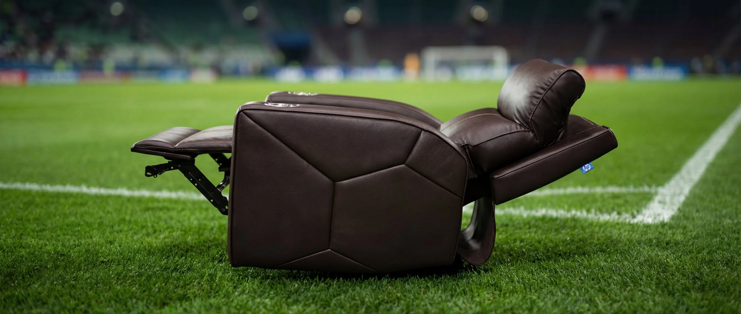 Game_Day_Recliner_Field_4.jpg