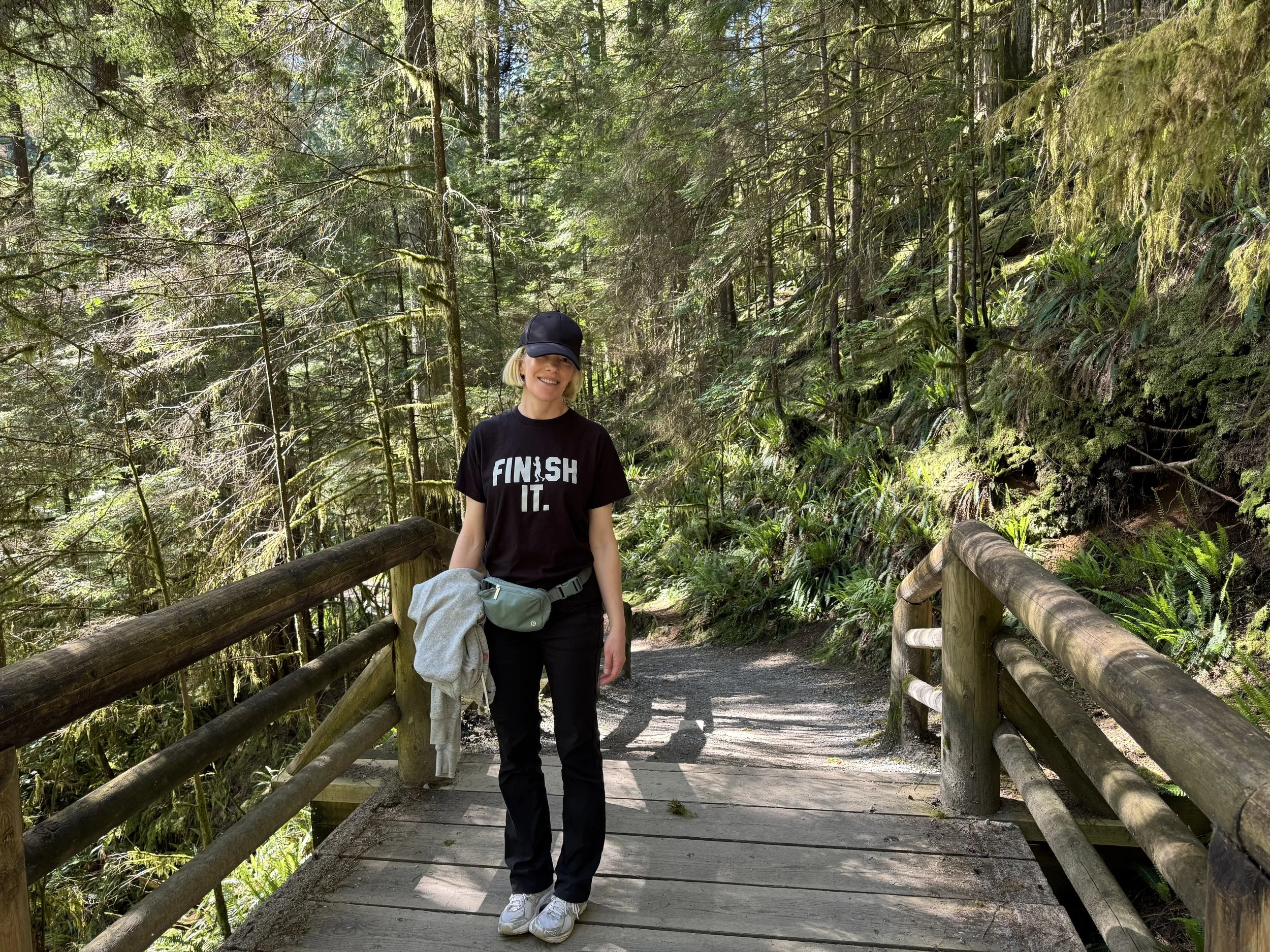 And so it begins...a lack of in person, cost effective social support resources for ADHD in Vancouver motivated me to start this group.💛
Hello 👋 I'm Sonia! Welcome to the adhd SOCIAL HUB! I am passionate about social supports working hand in hand