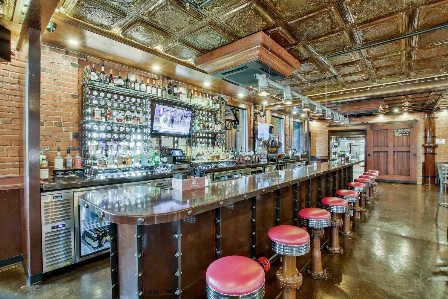 shindigs-restaurant-addition-renovation-train-depot-winfield-kansas-bar-seating