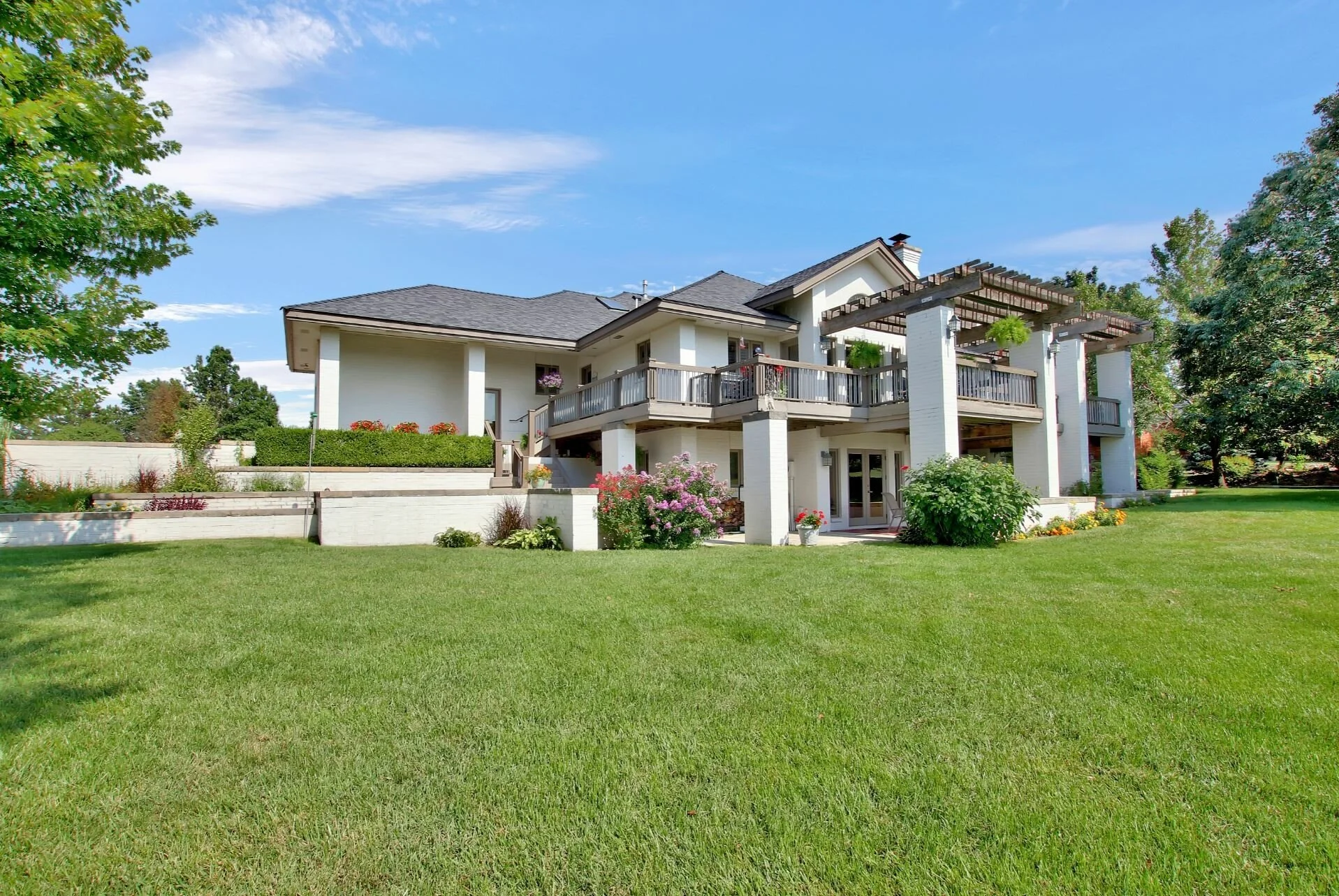 custom-luxury-home-winfield-kansas-terraces.JPG