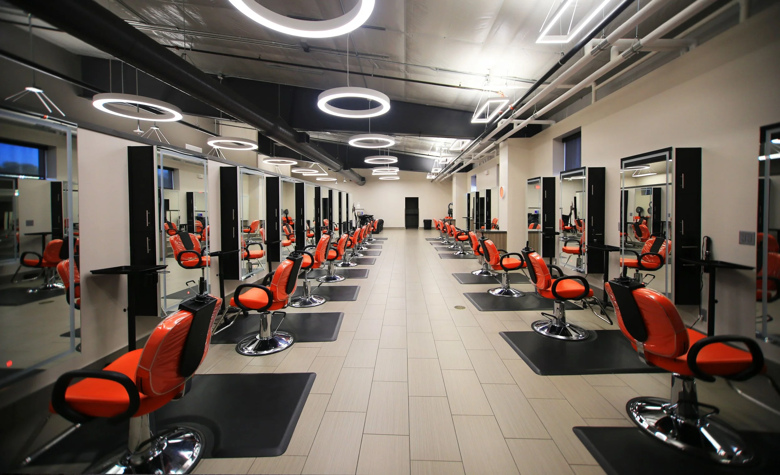 cosmetology-styling-stations-tyler-technical-education-center-cowley-college-arkansas-city.jpg