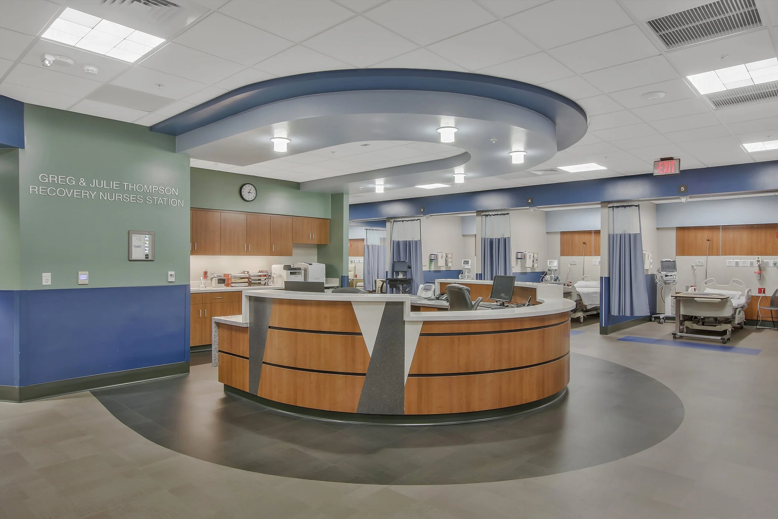 william-newton-hospital-interior-nurses-station-winfield-ks.jpg