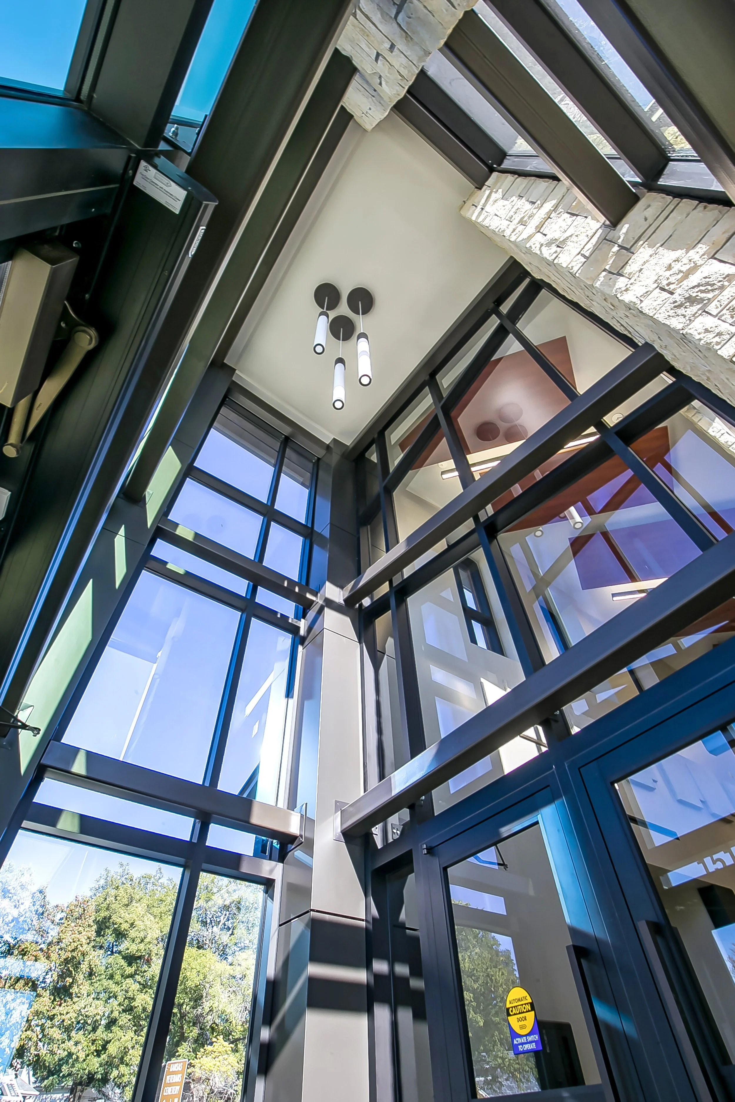 glass-and-limestone-entry-panhandle-federal-credit-union-winfield